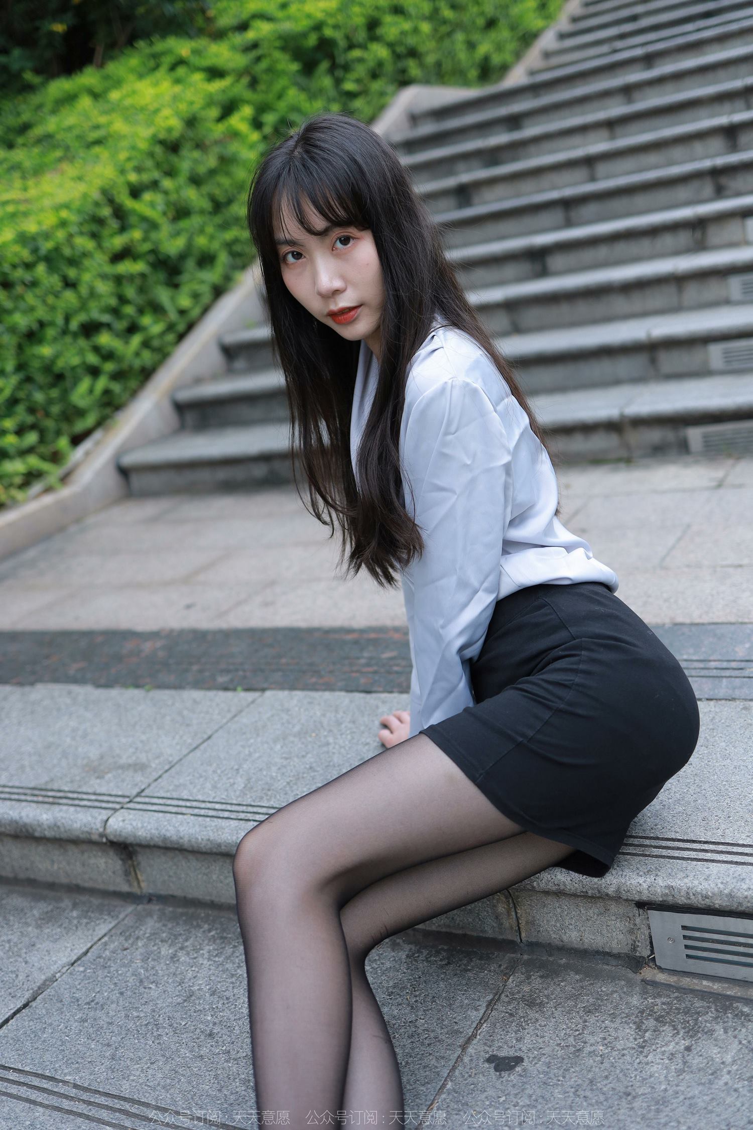 图片[72]-[IESS异思趣向] 耽丝 220621团团 [80P] – 速更版-美库