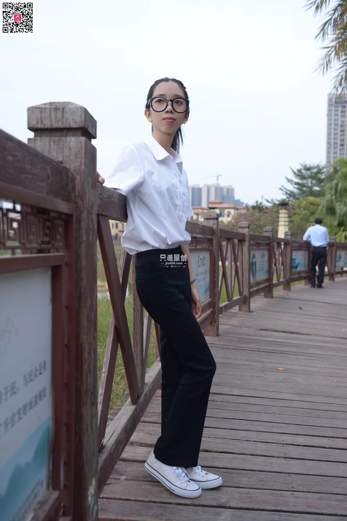 图片[16]-[只糖原创]NO.547 弯弯 萤火虫遇见星光[151P] – 速更版-美库