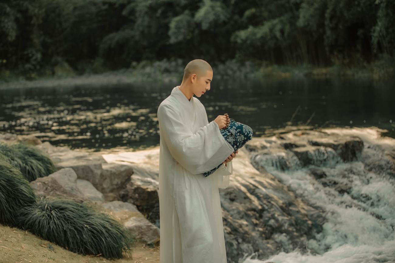 图片[11]-[YITUYU艺图语] 2021.10.26 不负 青暮从山 [25P] – 速更版-美库