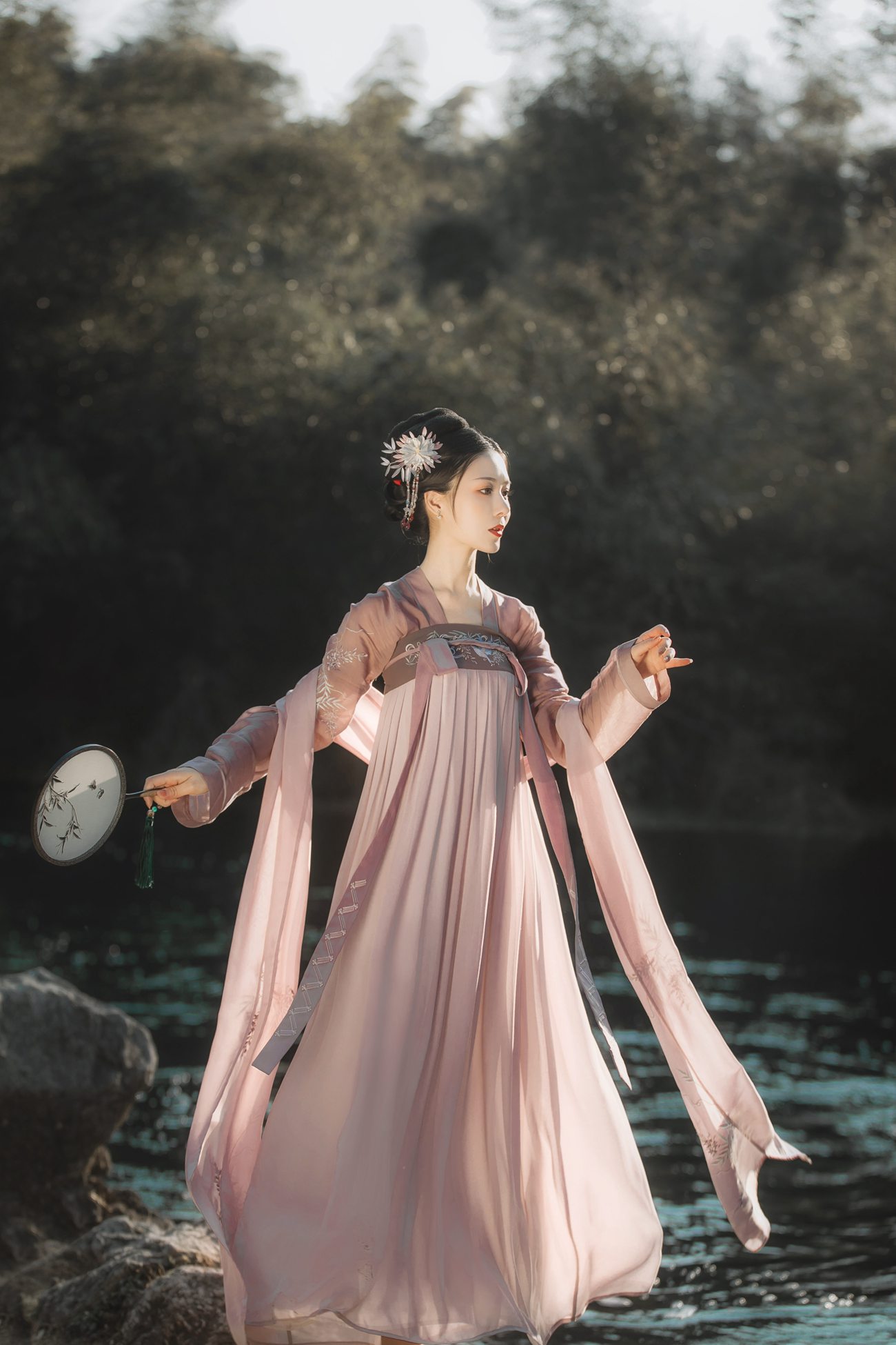 图片[10]-[YITUYU艺图语] 2021.10.26 仙鹤 葵花花花儿 [20P] – 速更版-美库