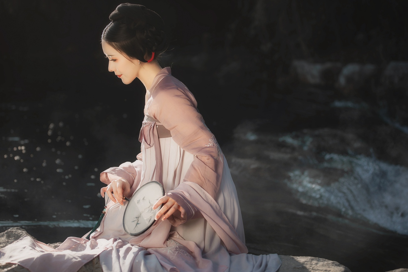 图片[13]-[YITUYU艺图语] 2021.10.26 仙鹤 葵花花花儿 [20P] – 速更版-美库