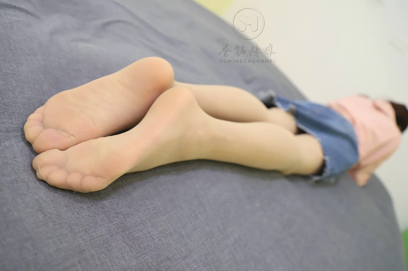 图片[74]-[誉铭传媒]袜足摄影 2019年 NO.026 肉丝诱惑[135P] – 速更版-美库