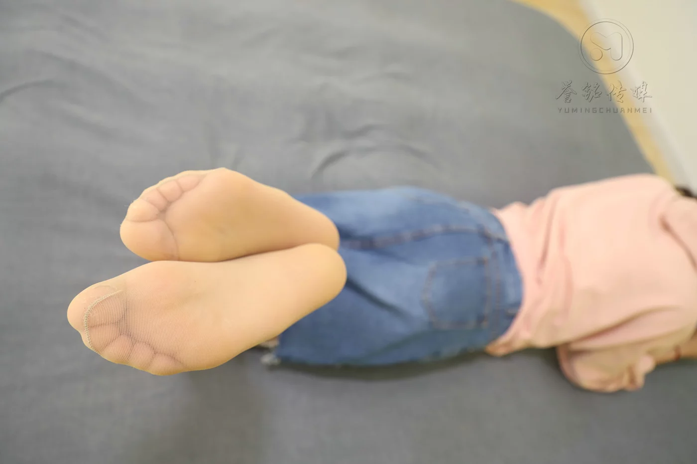 图片[81]-[誉铭传媒]袜足摄影 2019年 NO.026 肉丝诱惑[135P] – 速更版-美库