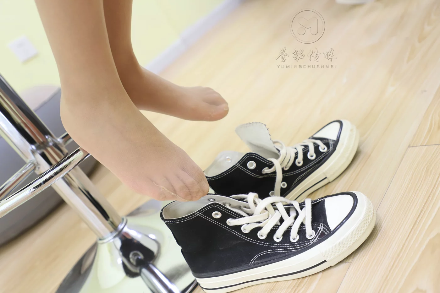 图片[122]-[誉铭传媒]袜足摄影 2019年 NO.026 肉丝诱惑[135P] – 速更版-美库