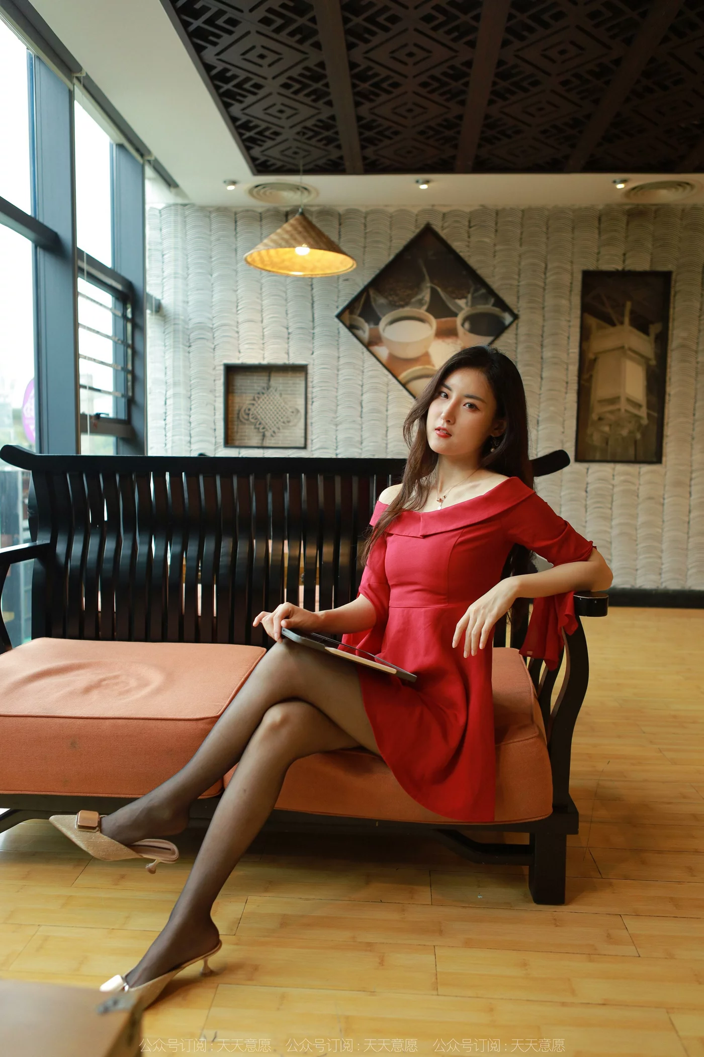 图片[36]-[IESS异思趣向] 2022.05.08 丝享家1082：小宝《红裙女神》[77P] – 速更版-美库