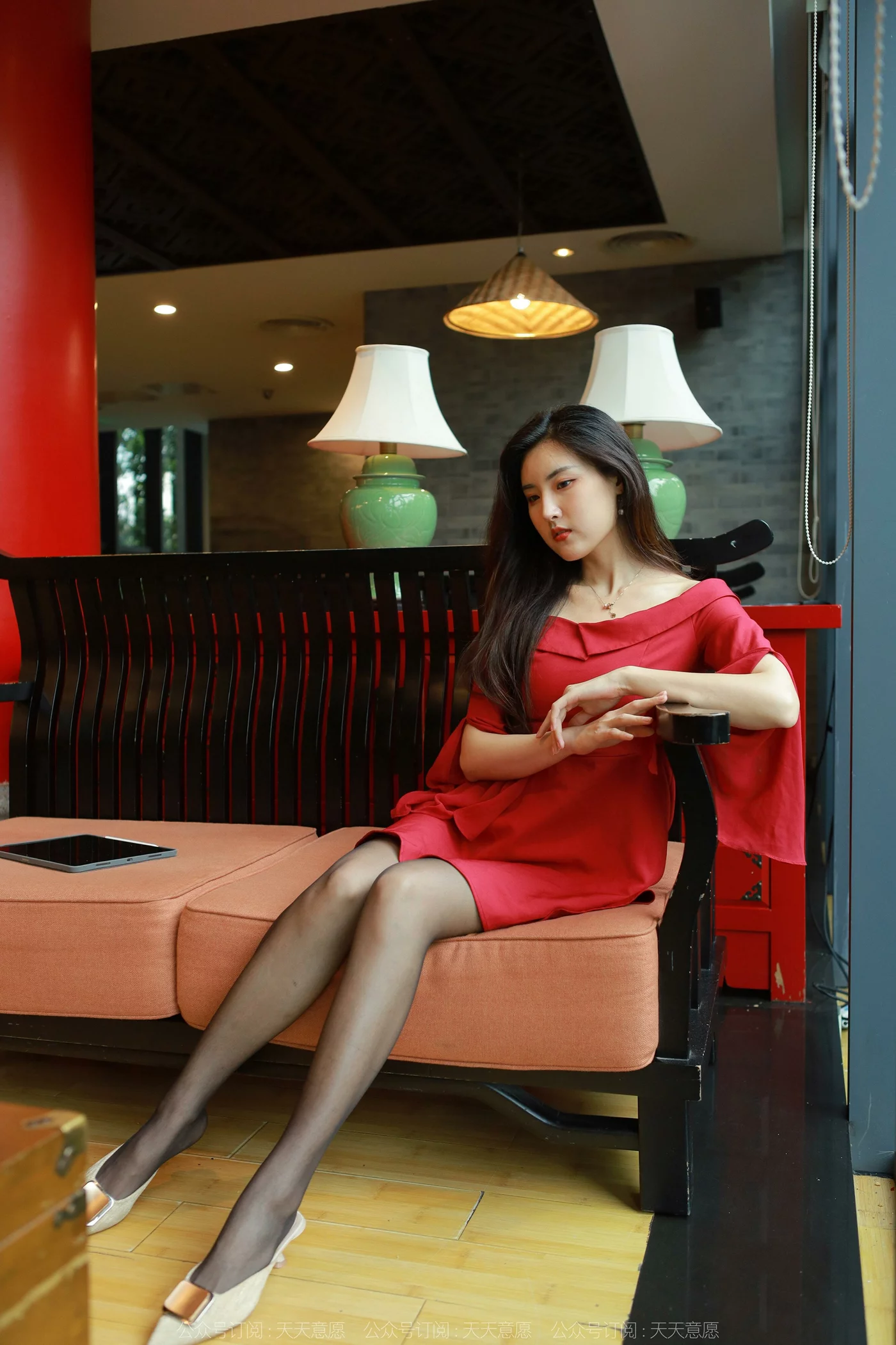 图片[41]-[IESS异思趣向] 2022.05.08 丝享家1082：小宝《红裙女神》[77P] – 速更版-美库