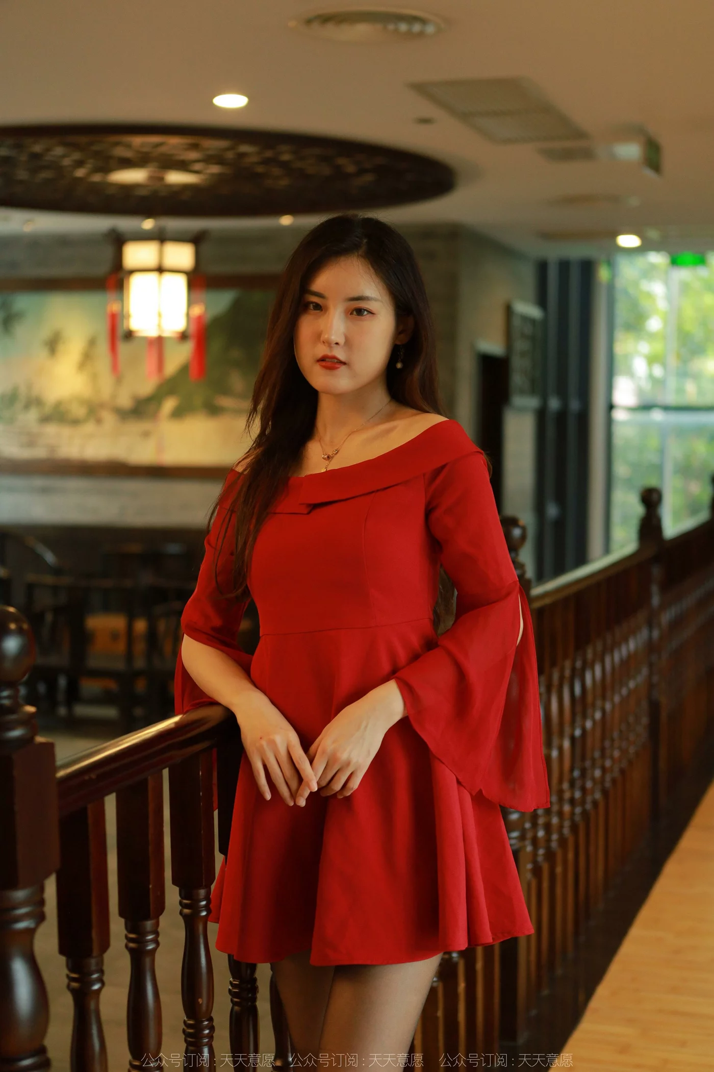 图片[47]-[IESS异思趣向] 2022.05.08 丝享家1082：小宝《红裙女神》[77P] – 速更版-美库