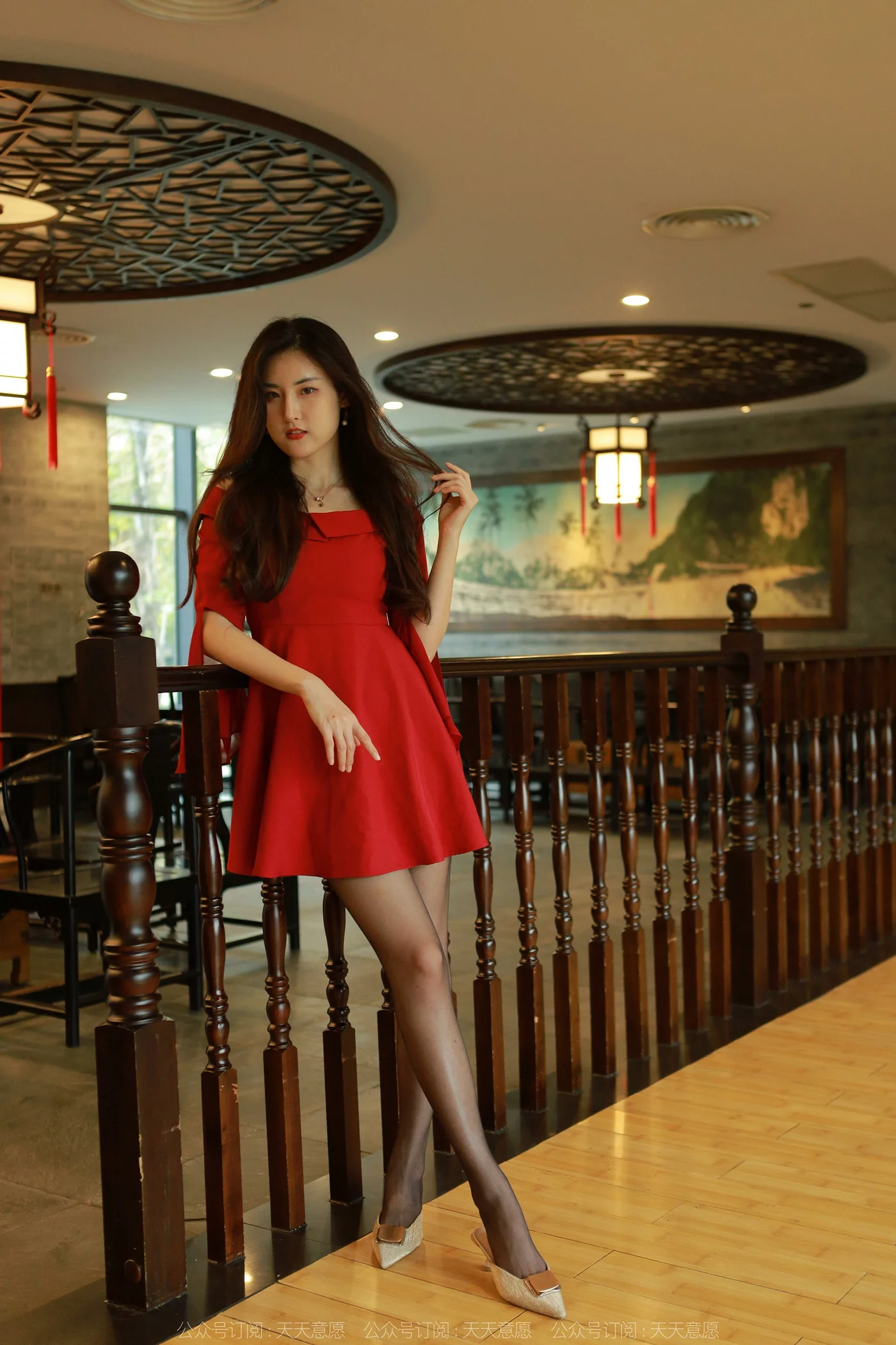 图片[51]-[IESS异思趣向] 2022.05.08 丝享家1082：小宝《红裙女神》[77P] – 速更版-美库