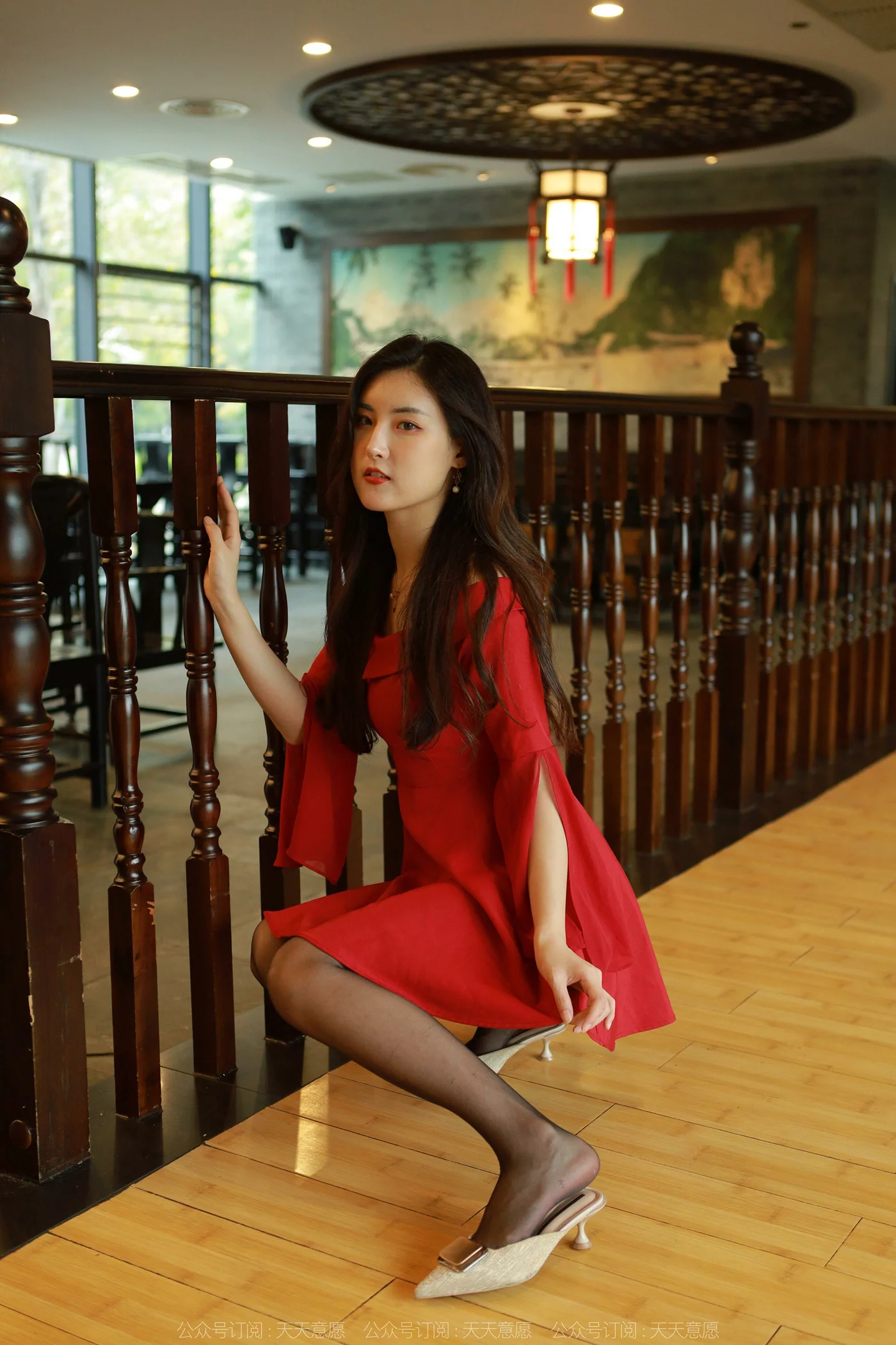 图片[55]-[IESS异思趣向] 2022.05.08 丝享家1082：小宝《红裙女神》[77P] – 速更版-美库