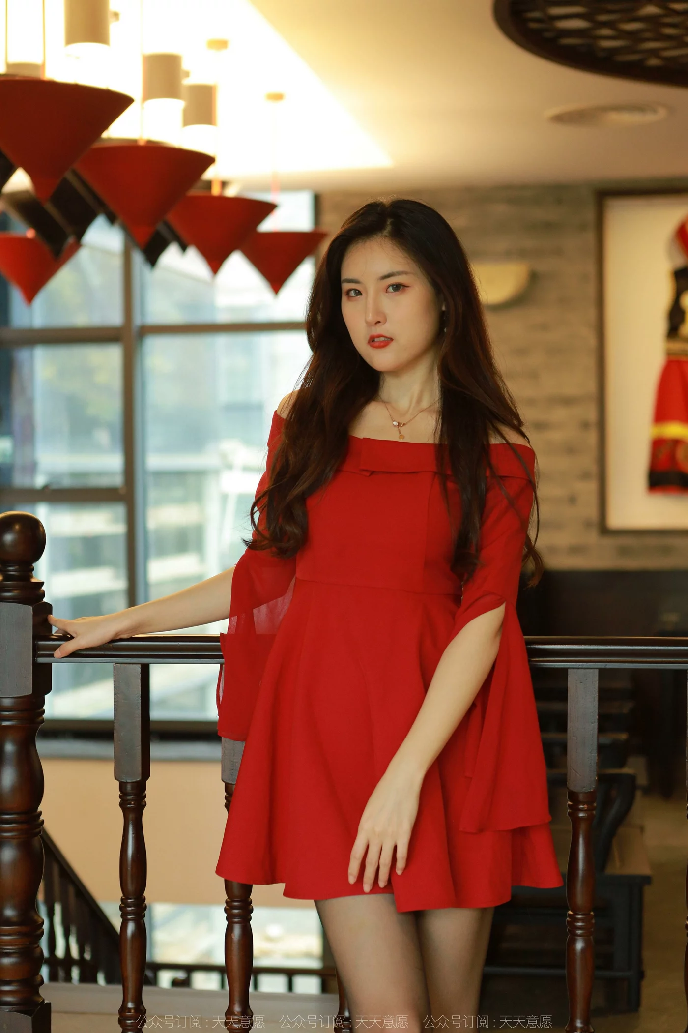 图片[60]-[IESS异思趣向] 2022.05.08 丝享家1082：小宝《红裙女神》[77P] – 速更版-美库