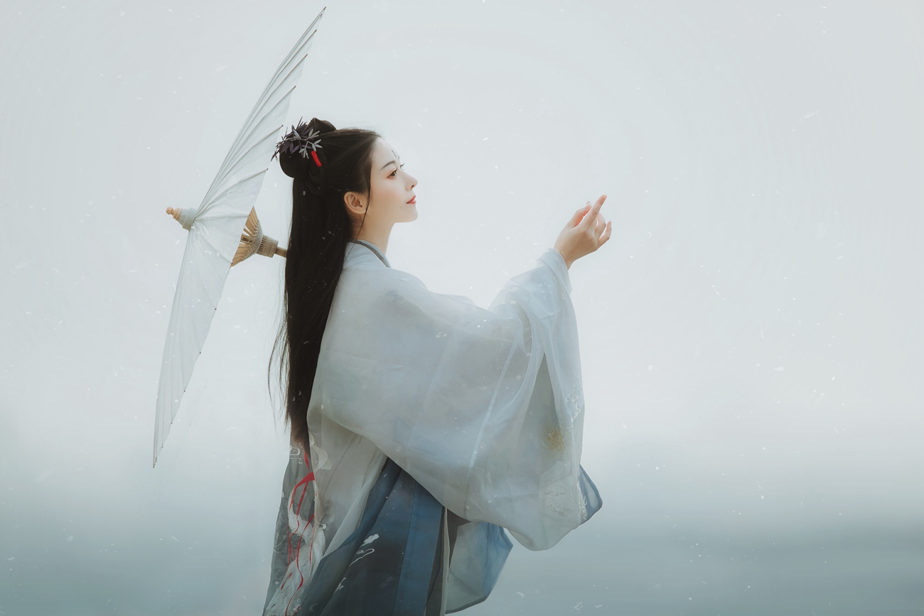 图片[16]-[YITUYU艺图语] 2021.10.28 海底月 葵花花花儿 [20P] – 速更版-美库