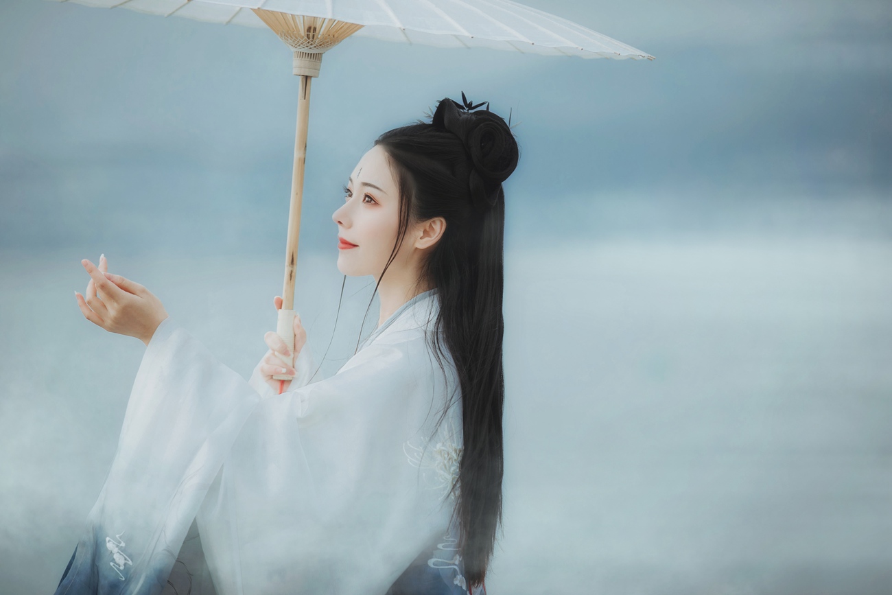 图片[17]-[YITUYU艺图语] 2021.10.28 海底月 葵花花花儿 [20P] – 速更版-美库