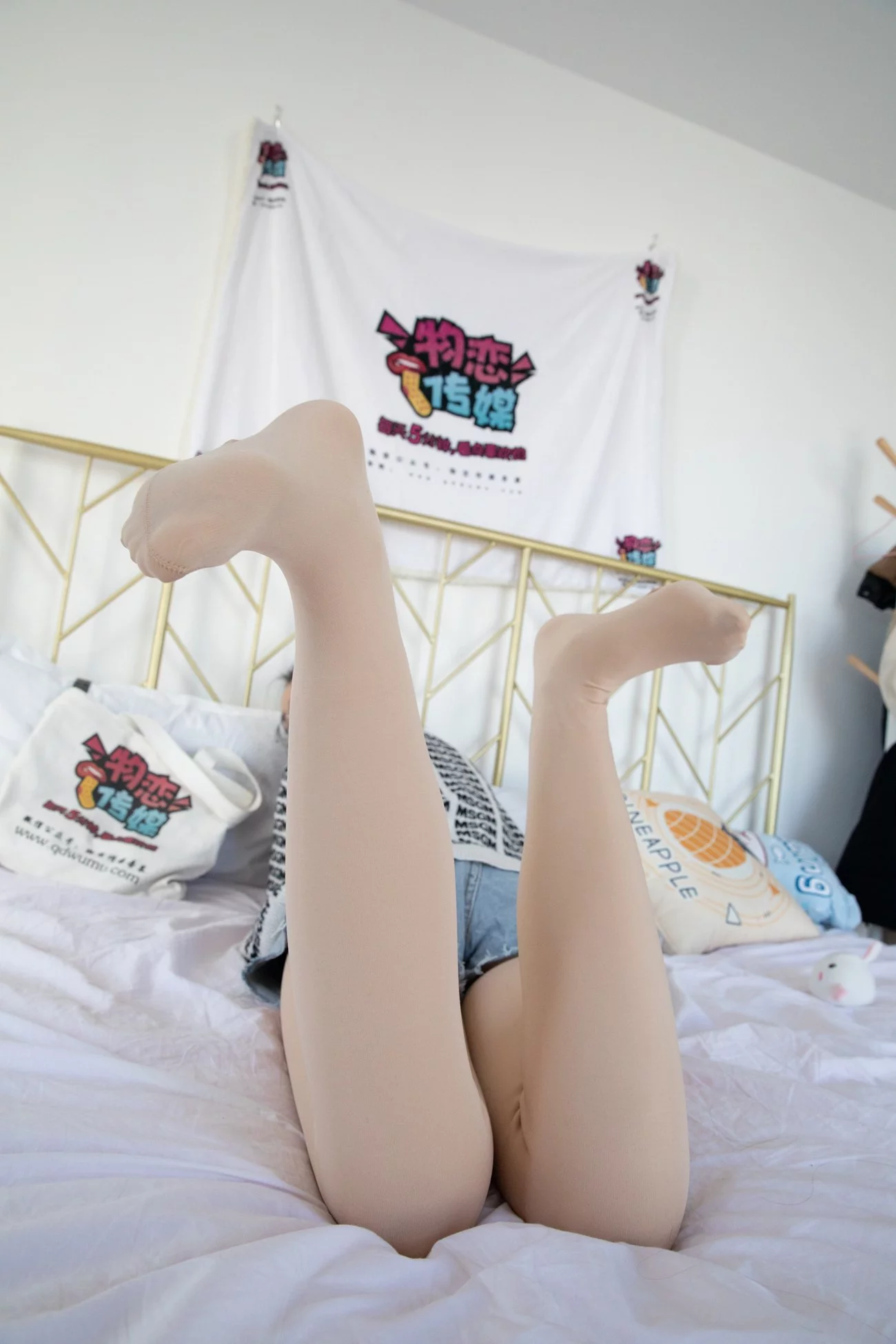 图片[118]-物恋传媒 NO.585 菲菲-那片海[183P] – 速更版-美库