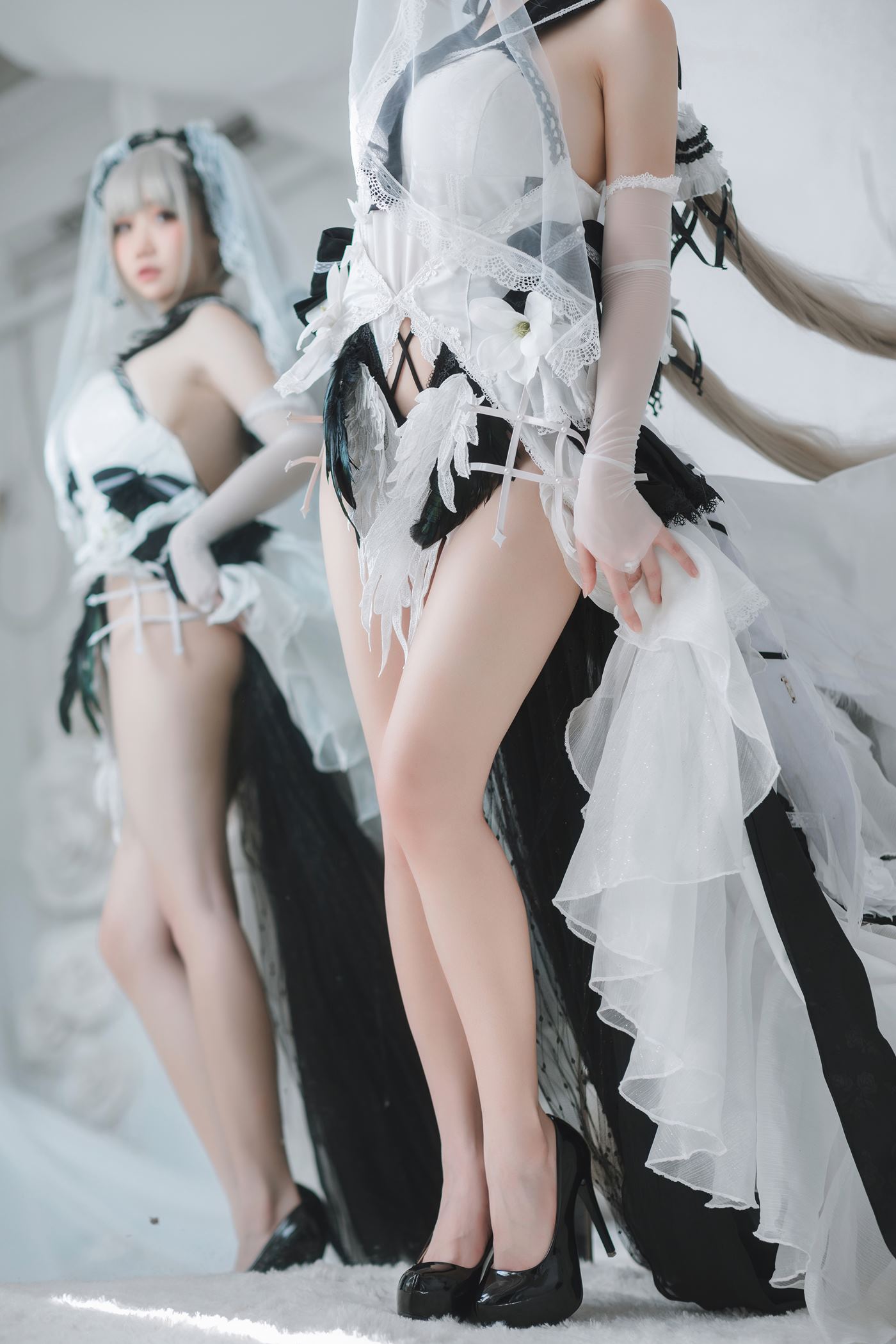 图片[32]-焖焖碳 可畏礼服 [33P] – 速更版-美库