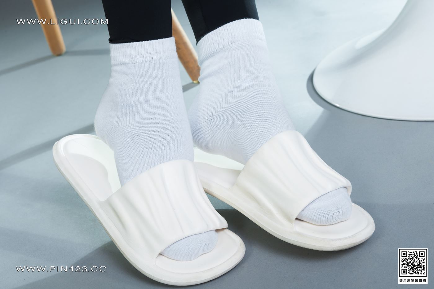 图片[28]-[Ligui丽柜]2022.10.10 受伤的欲足 钟情[57P] – 速更版-美库