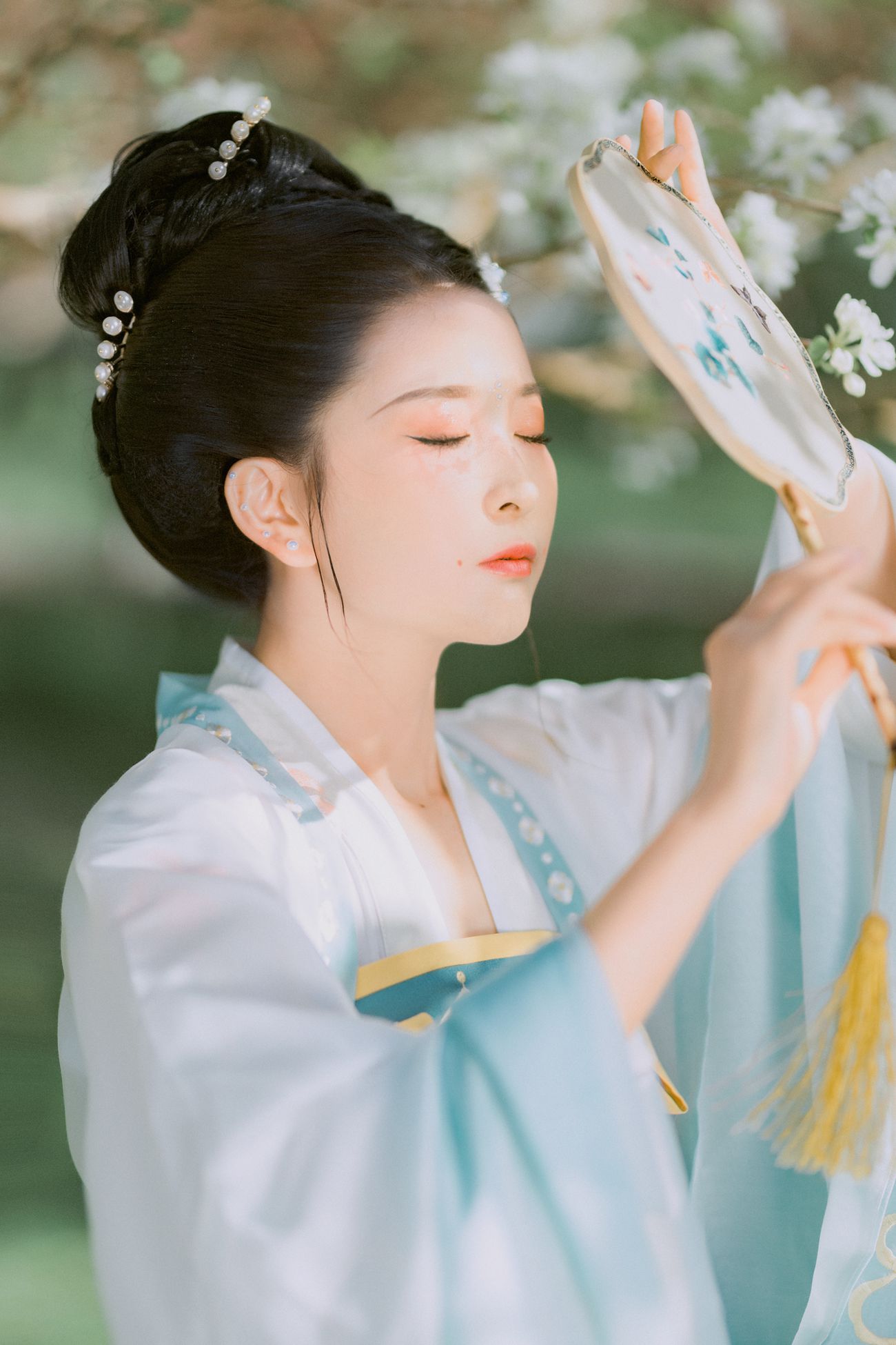 图片[11]-[YITUYU艺图语] 2021.10.30 花朝 Simple [22P] – 速更版-美库