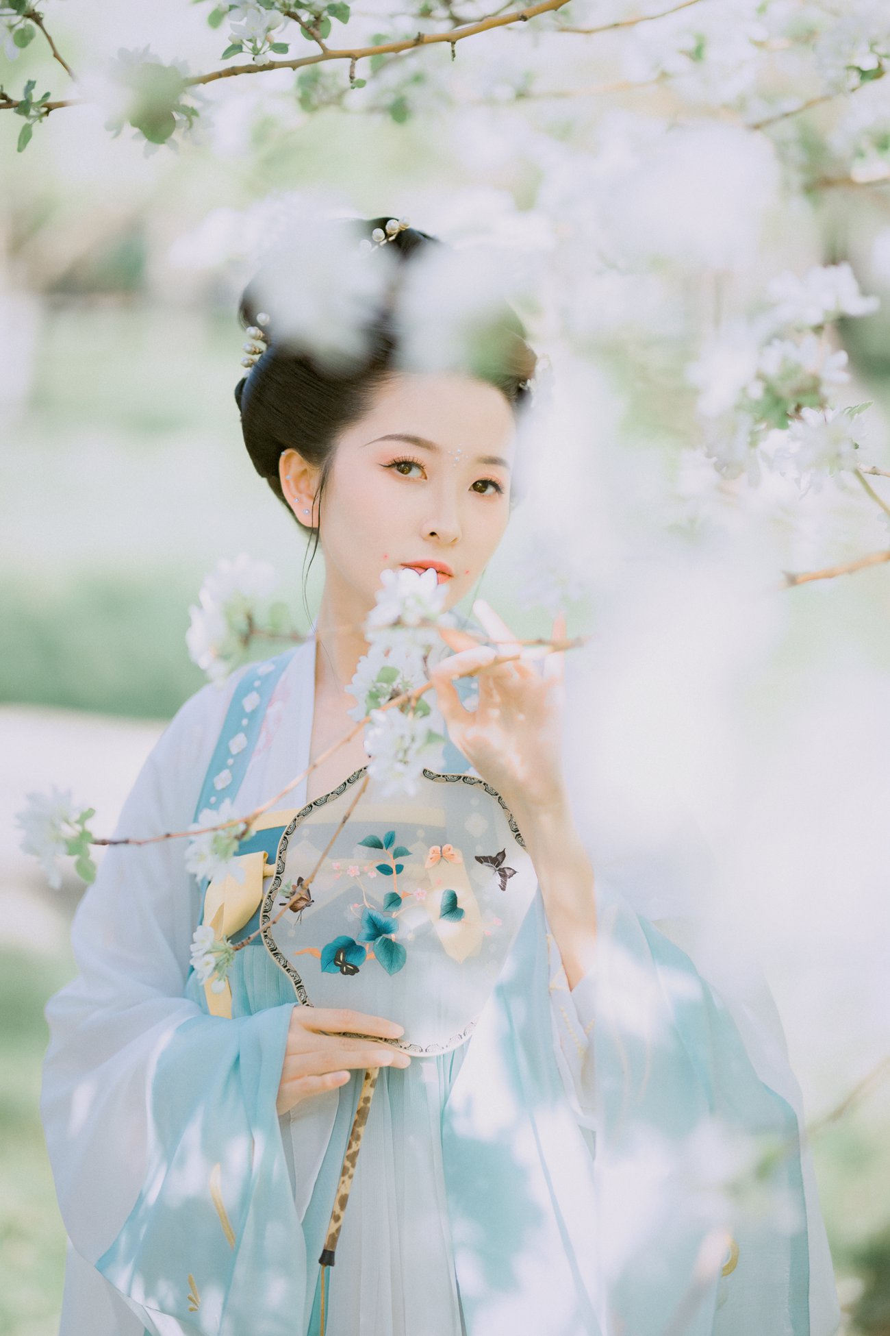 图片[13]-[YITUYU艺图语] 2021.10.30 花朝 Simple [22P] – 速更版-美库