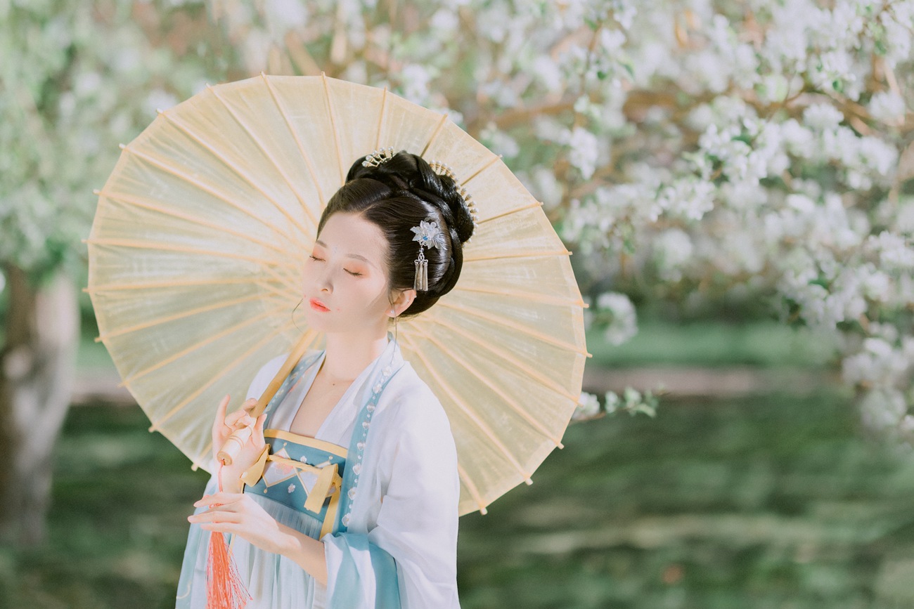 图片[16]-[YITUYU艺图语] 2021.10.30 花朝 Simple [22P] – 速更版-美库