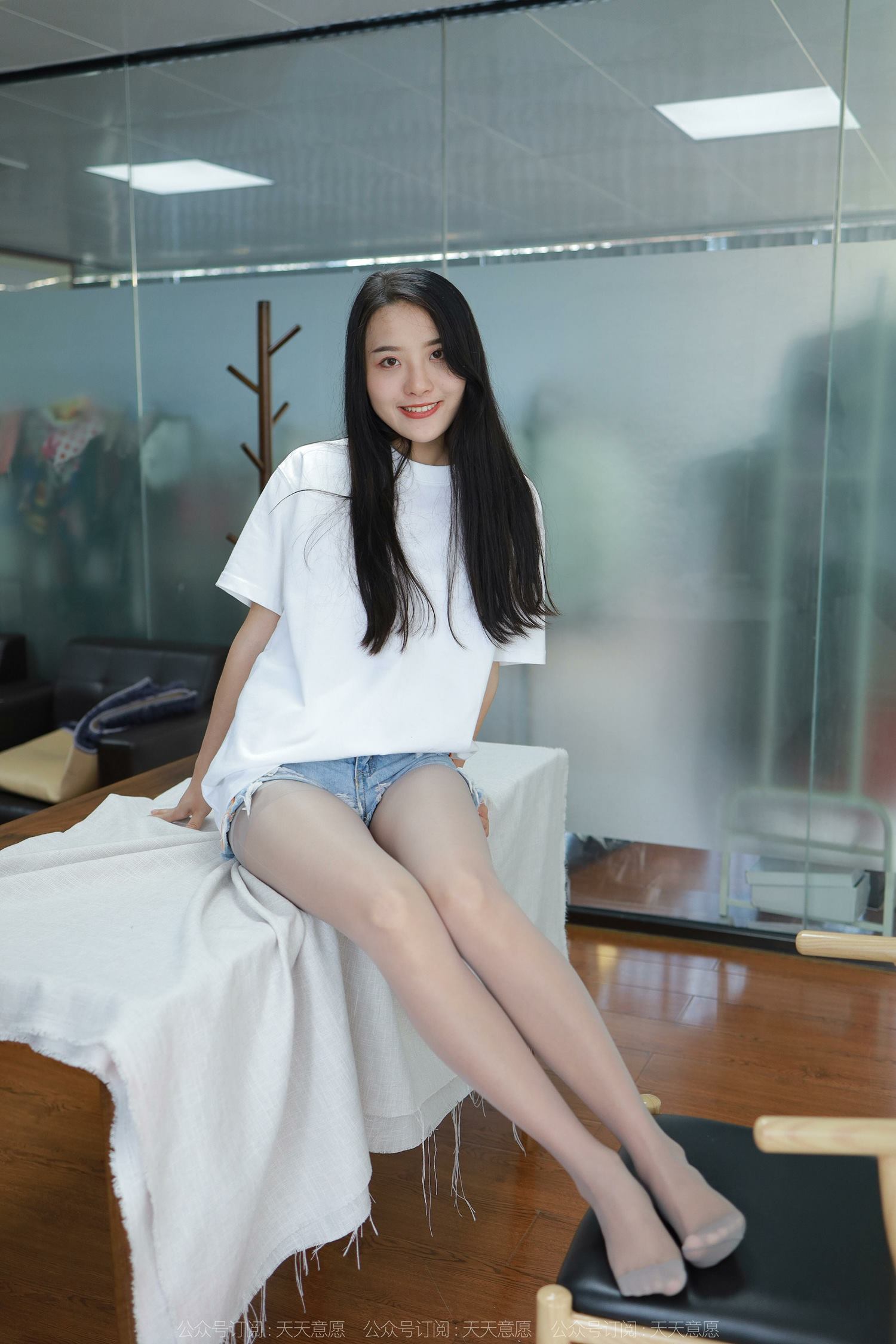 图片[48]-[IESS异思趣向] 耽丝 220627婉萍 [82P] – 速更版-美库