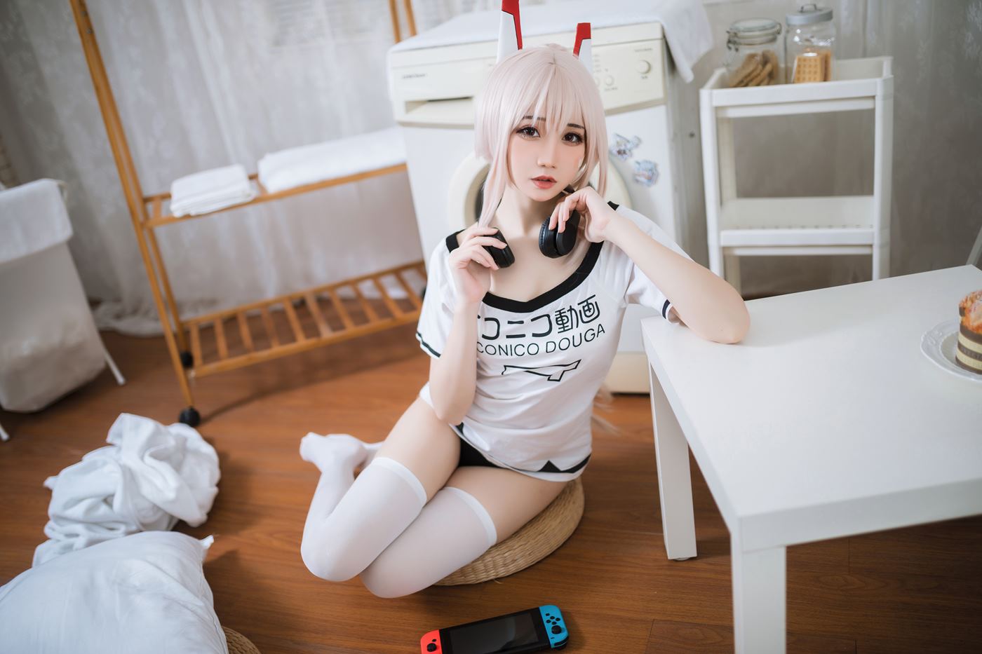 图片[20]-焖焖碳 绫波 宅版本 [22P] – 速更版-美库