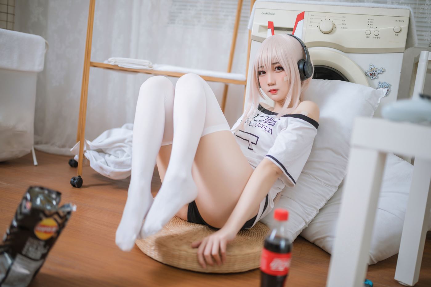 图片[23]-焖焖碳 绫波 宅版本 [22P] – 速更版-美库