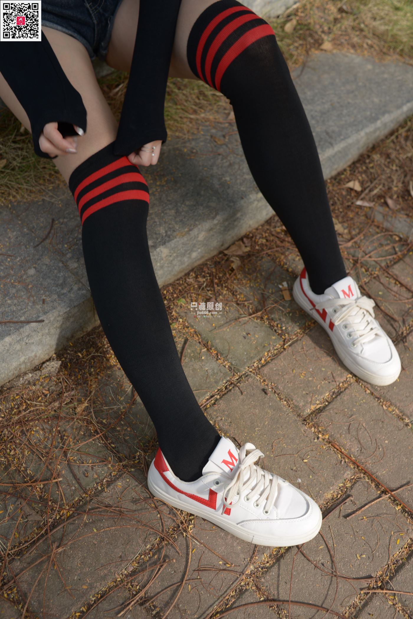 图片[42]-[只糖原创]NO.552 文文 青春是萤火绚丽的流动银河[147P] – 速更版-美库