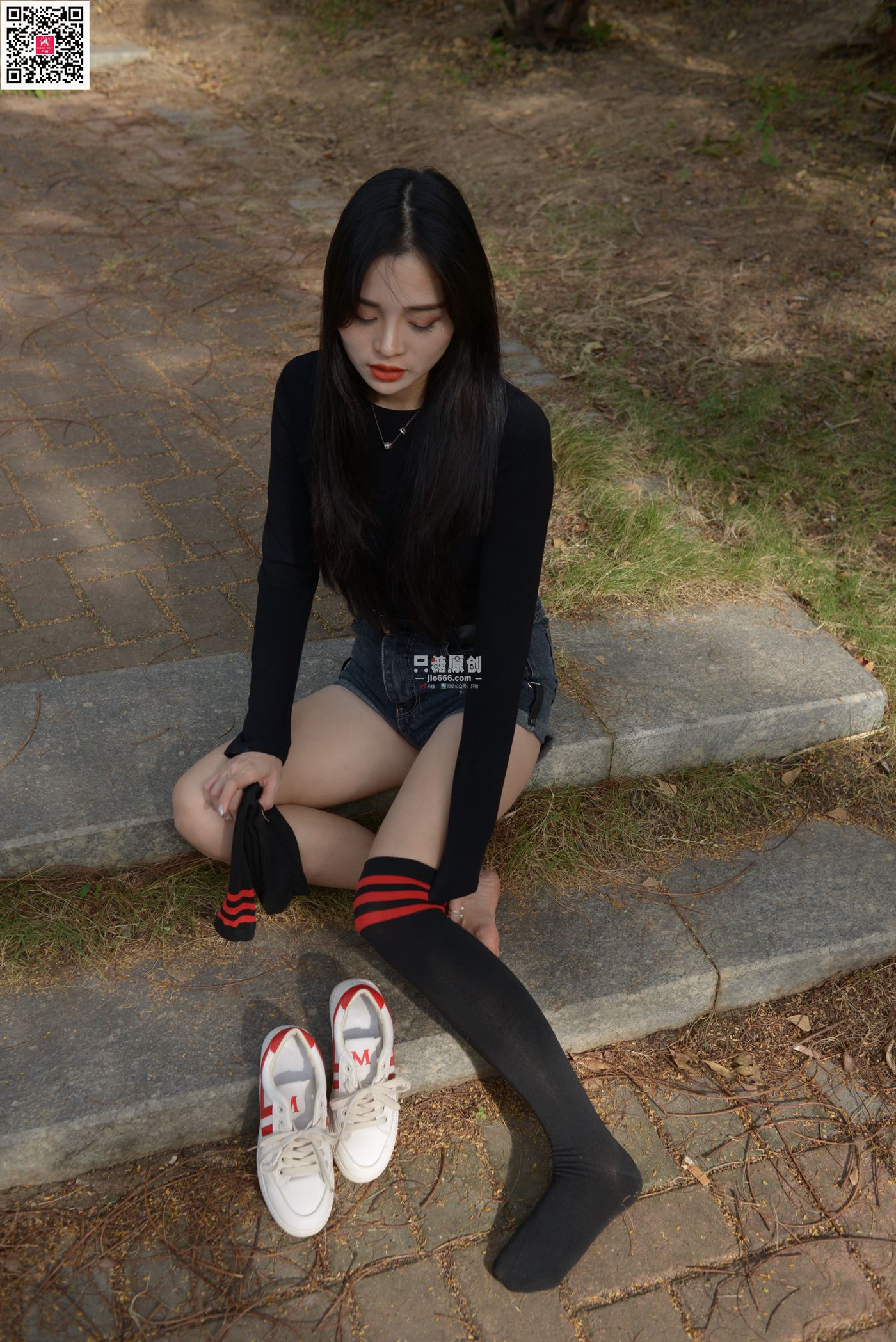 图片[122]-[只糖原创]NO.552 文文 青春是萤火绚丽的流动银河[147P] – 速更版-美库