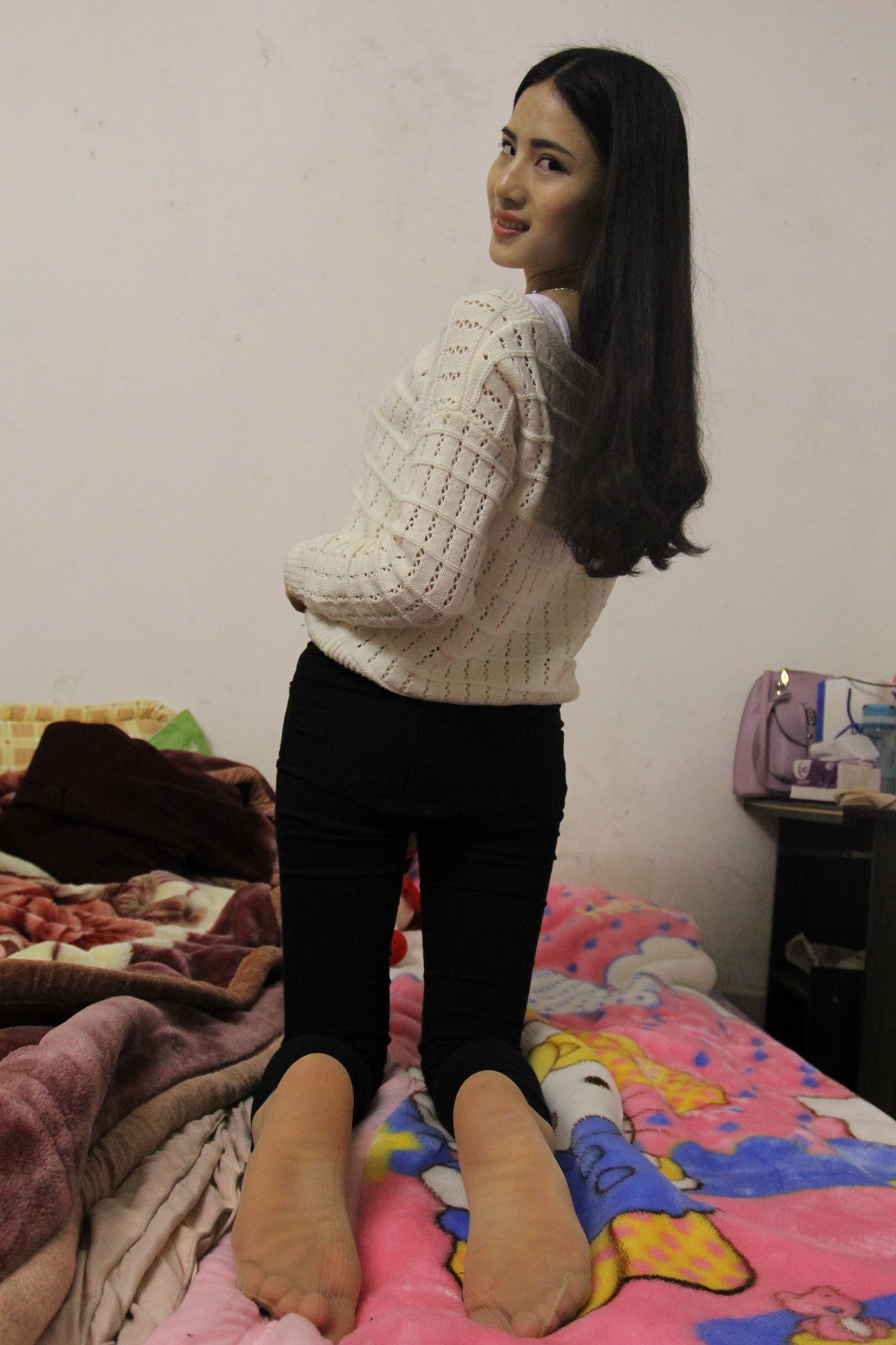 图片[62]-学妹校园寝室短丝系列045 小青[94P] – 速更版-美库