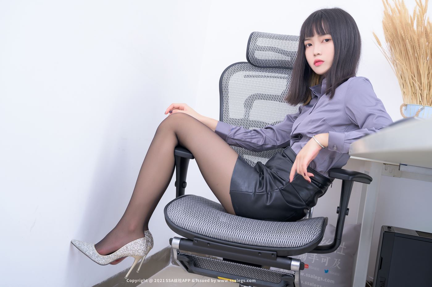 图片[100]-[SSA丝社]超清写真 NO.748 模特丹丹的黑丝袜OL（上）[123P] – 速更版-美库