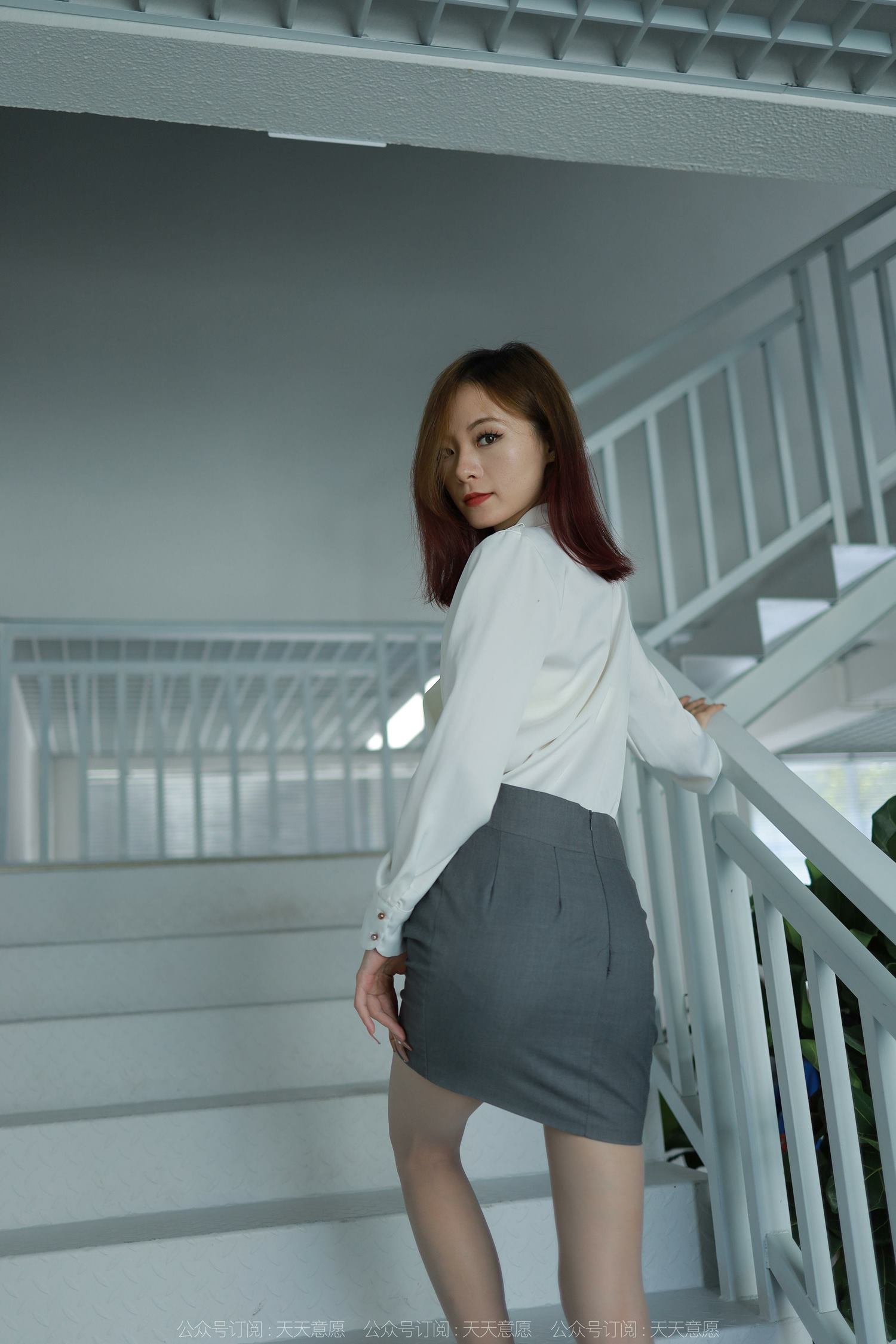 图片[59]-[IESS异思趣向] 耽丝 220629小六 [86P] – 速更版-美库