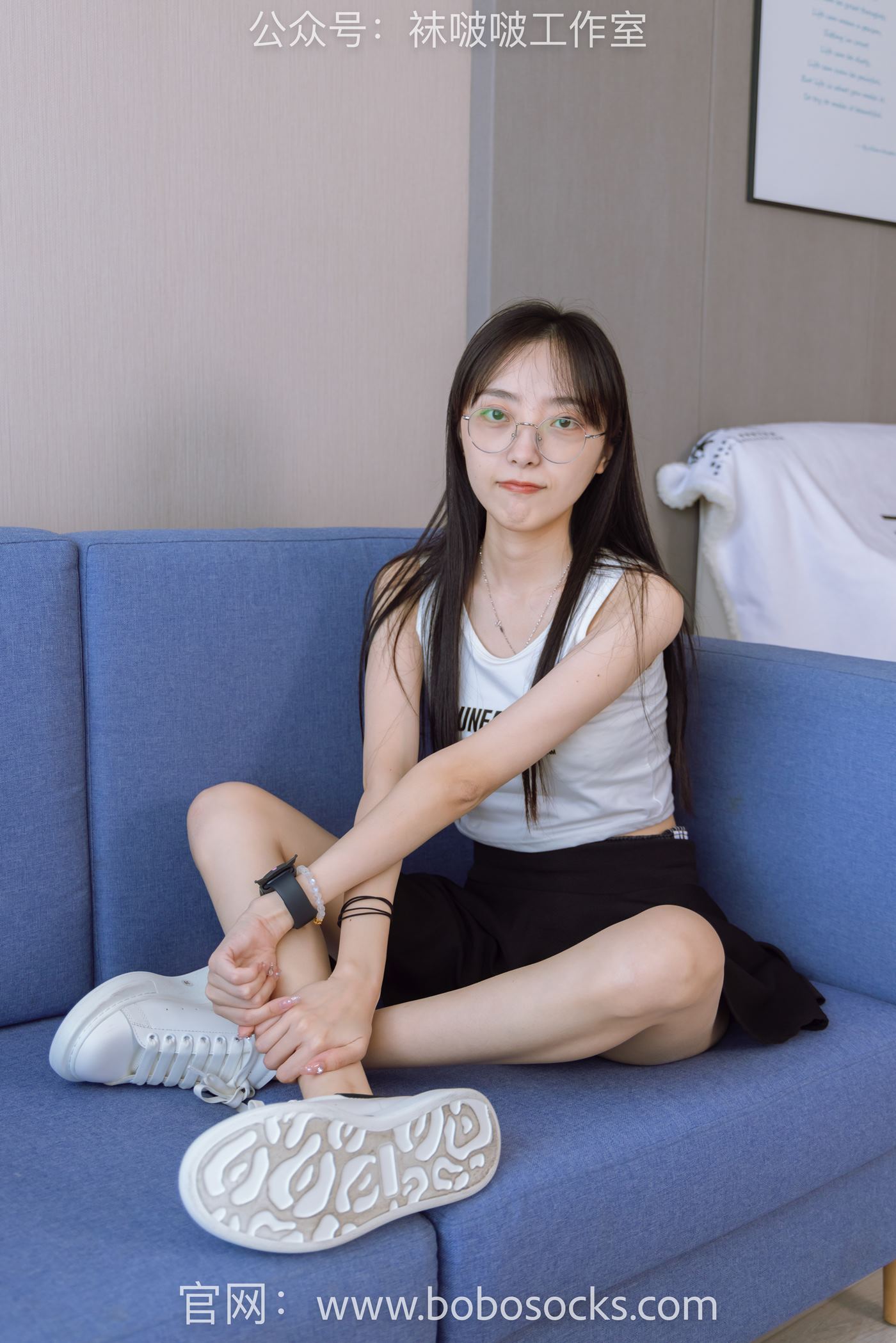 图片[12]-[BoBoSocks袜啵啵]NO.127 稚予-麦昆板鞋、两双自然穿旧棉袜、裸足 [139P] – 速更版-美库