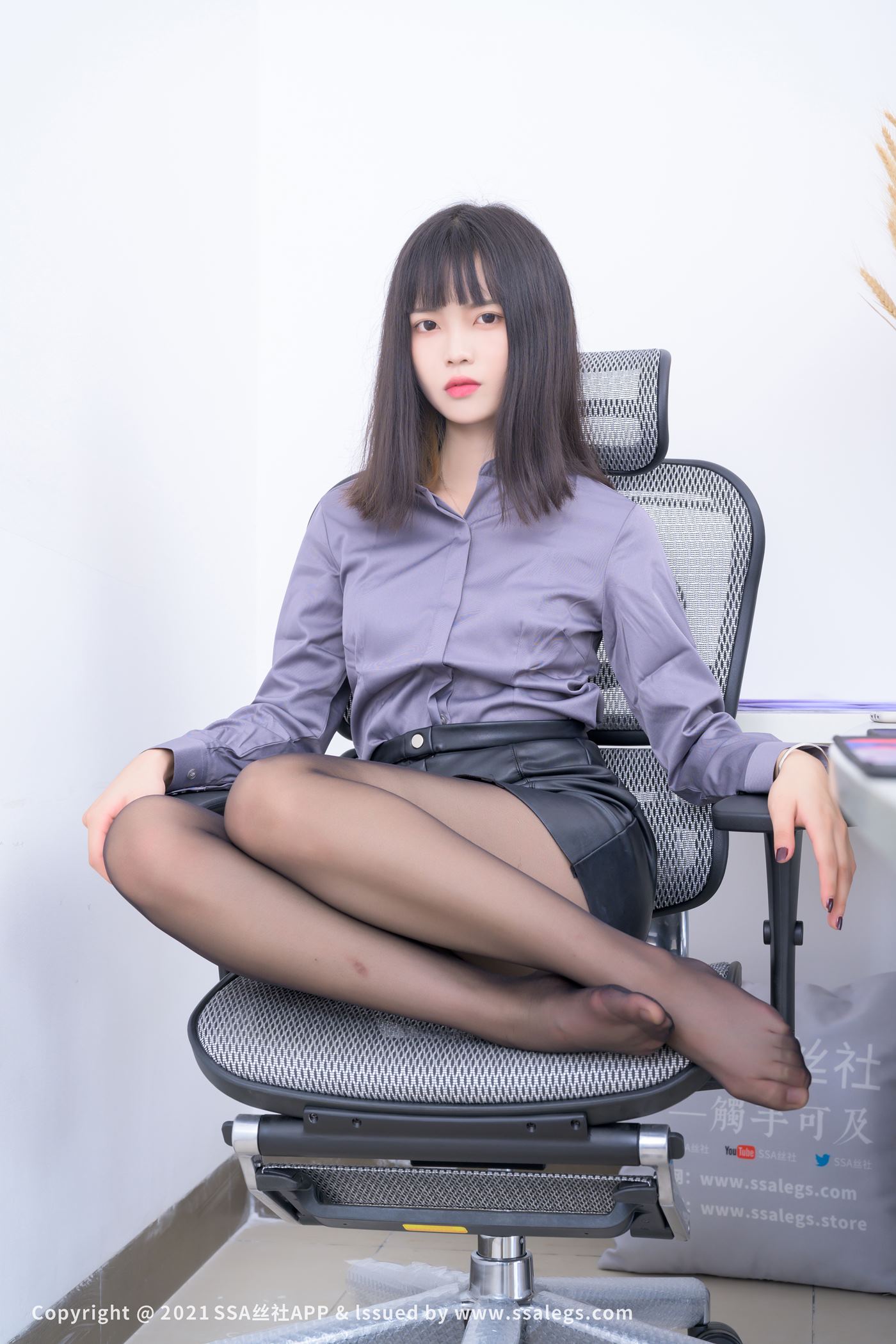 图片[14]-[SSA丝社]超清写真 NO.749 模特丹丹的黑丝袜OL（下）[123P] – 速更版-美库