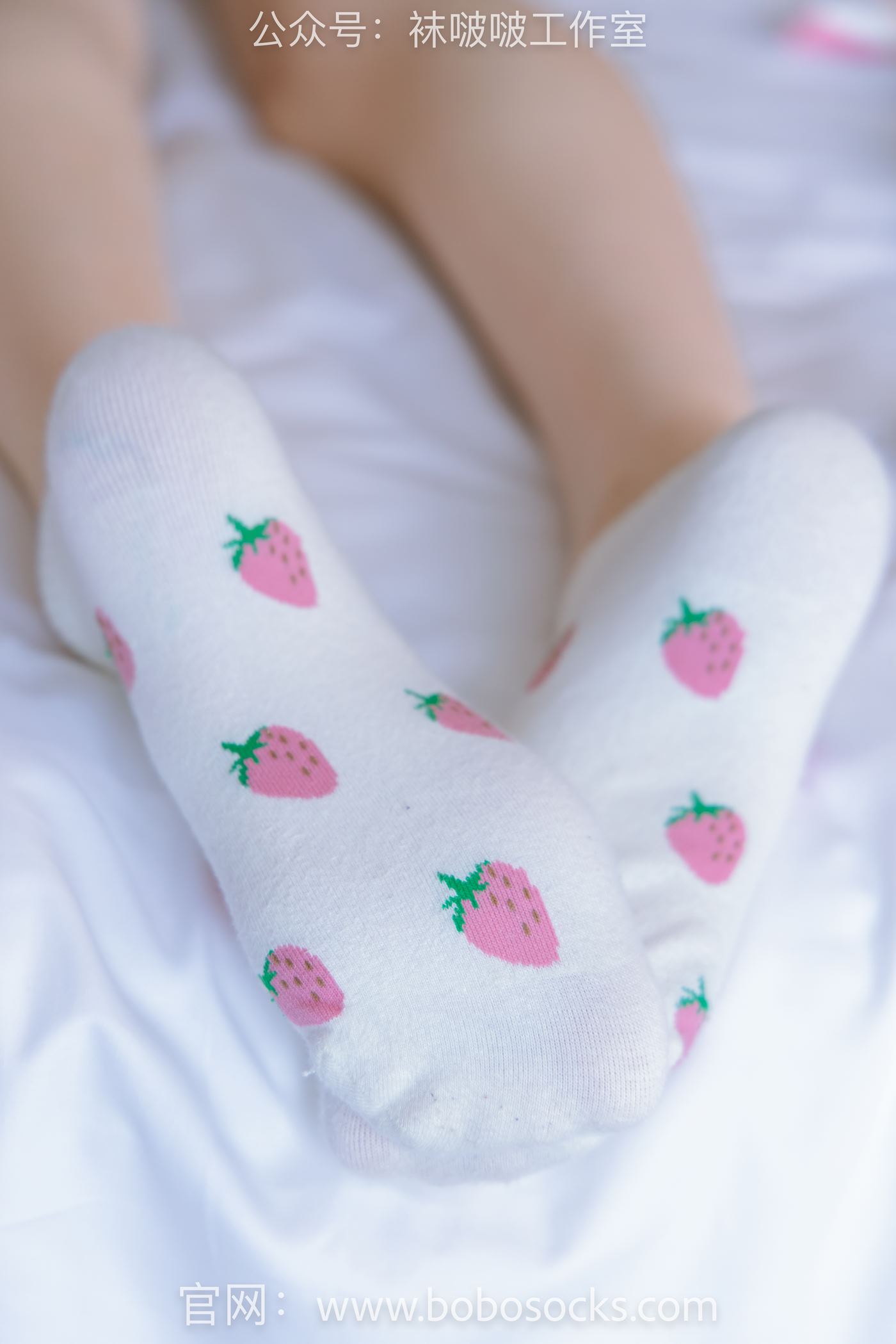 图片[59]-[BoBoSocks袜啵啵]NO.127 稚予-麦昆板鞋、两双自然穿旧棉袜、裸足 [139P] – 速更版-美库