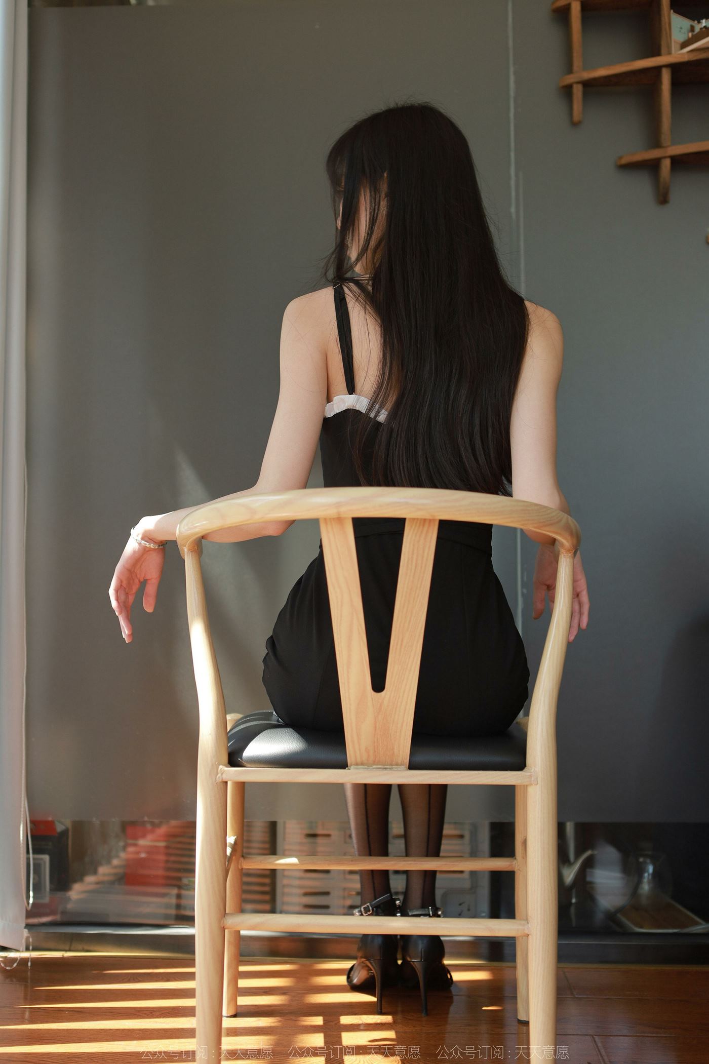 图片[29]-[IESS异思趣向] 2022.05.10 丝享家1084：团团《黑丝闪闪》[89P] – 速更版-美库