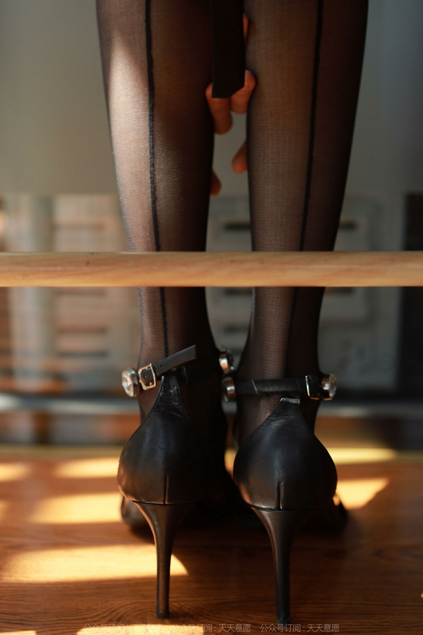 图片[34]-[IESS异思趣向] 2022.05.10 丝享家1084：团团《黑丝闪闪》[89P] – 速更版-美库