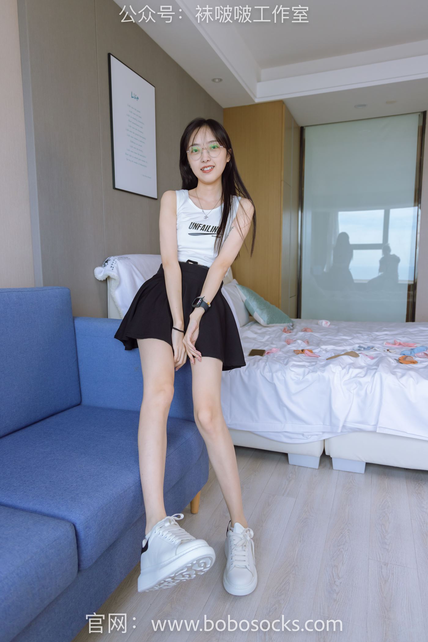 图片[84]-[BoBoSocks袜啵啵]NO.127 稚予-麦昆板鞋、两双自然穿旧棉袜、裸足 [139P] – 速更版-美库
