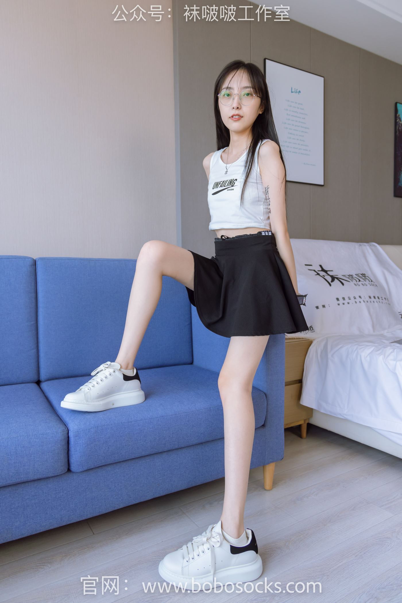 图片[87]-[BoBoSocks袜啵啵]NO.127 稚予-麦昆板鞋、两双自然穿旧棉袜、裸足 [139P] – 速更版-美库