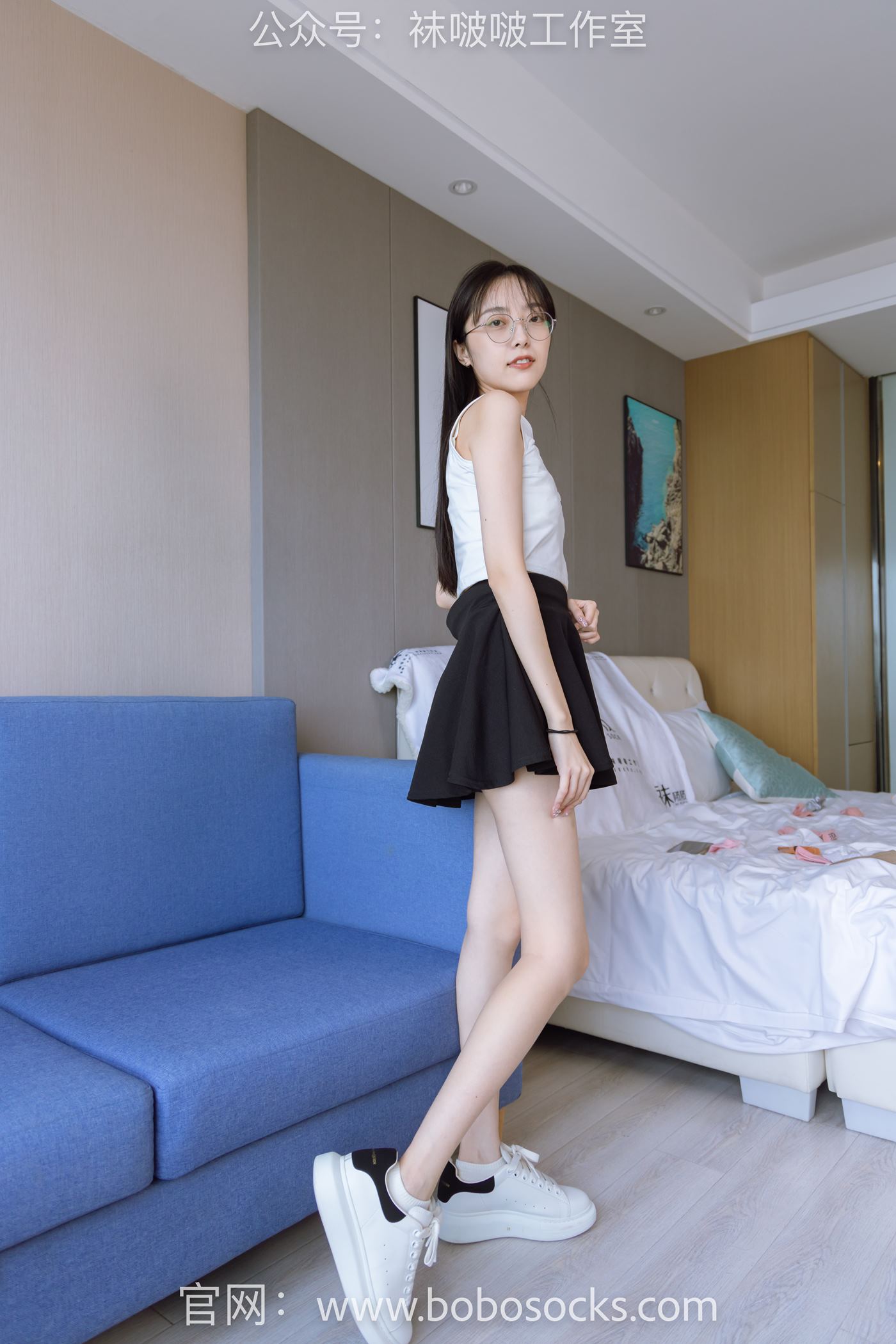 图片[90]-[BoBoSocks袜啵啵]NO.127 稚予-麦昆板鞋、两双自然穿旧棉袜、裸足 [139P] – 速更版-美库