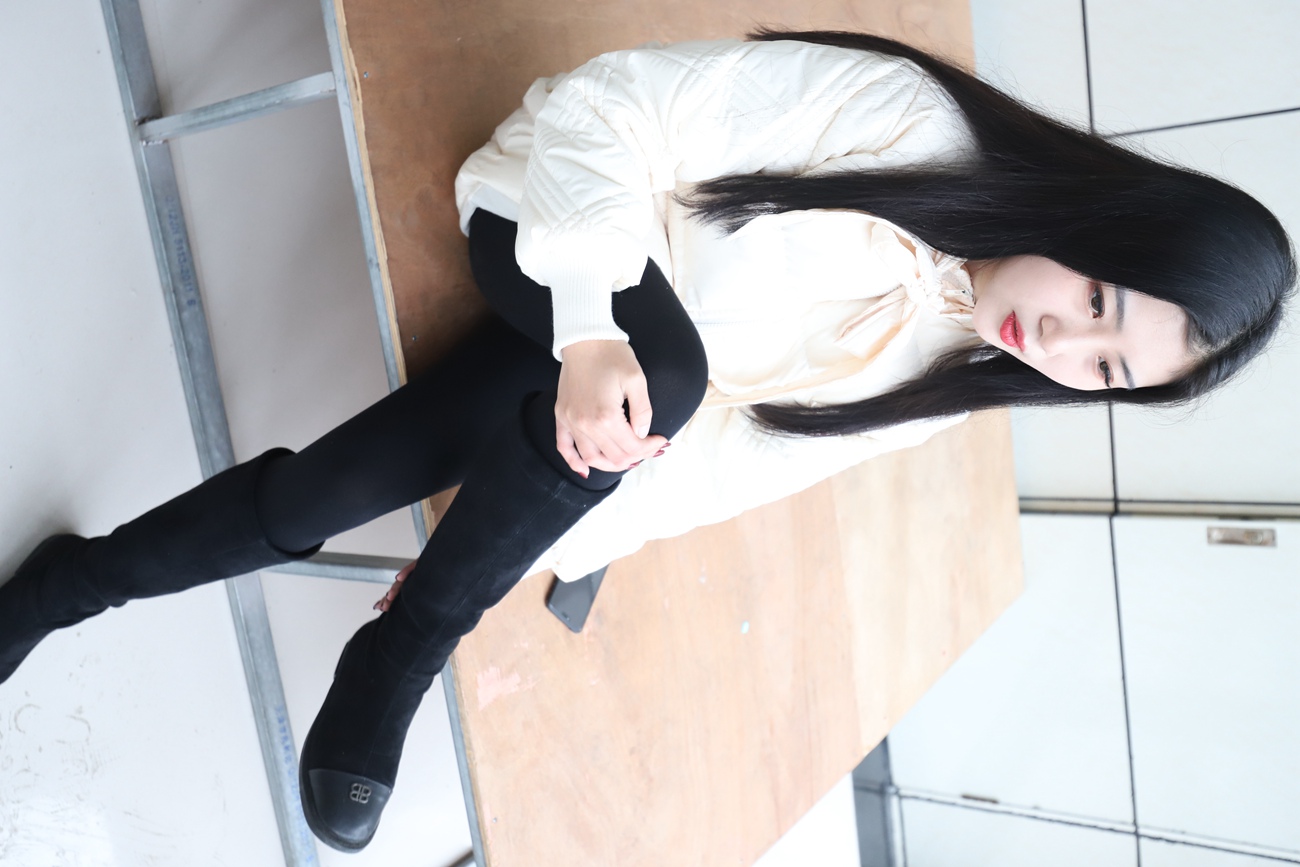 图片[12]-大西瓜爱牙膏-2019 7月活动 模特2（二） 黑丝长靴 [109P] – 速更版-美库