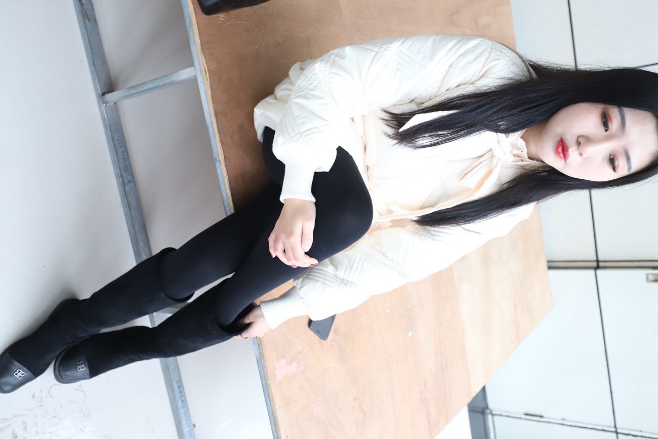 图片[18]-大西瓜爱牙膏-2019 7月活动 模特2（二） 黑丝长靴 [109P] – 速更版-美库