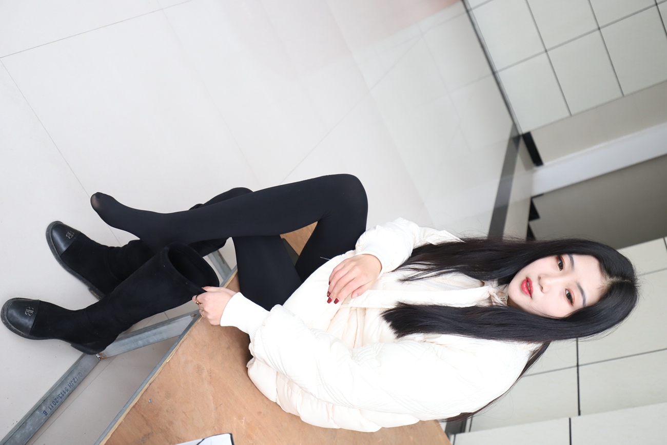 图片[27]-大西瓜爱牙膏-2019 7月活动 模特2（二） 黑丝长靴 [109P] – 速更版-美库