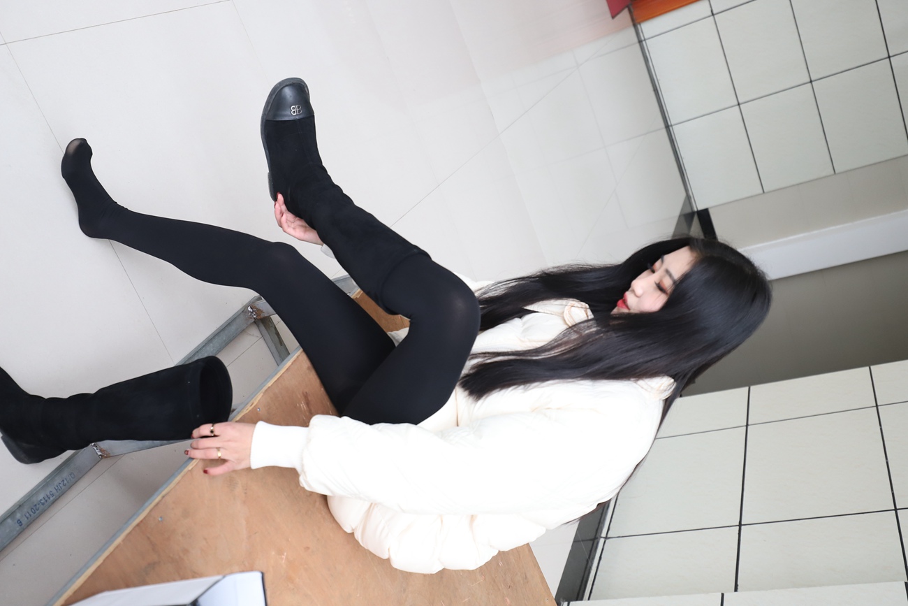 图片[32]-大西瓜爱牙膏-2019 7月活动 模特2（二） 黑丝长靴 [109P] – 速更版-美库