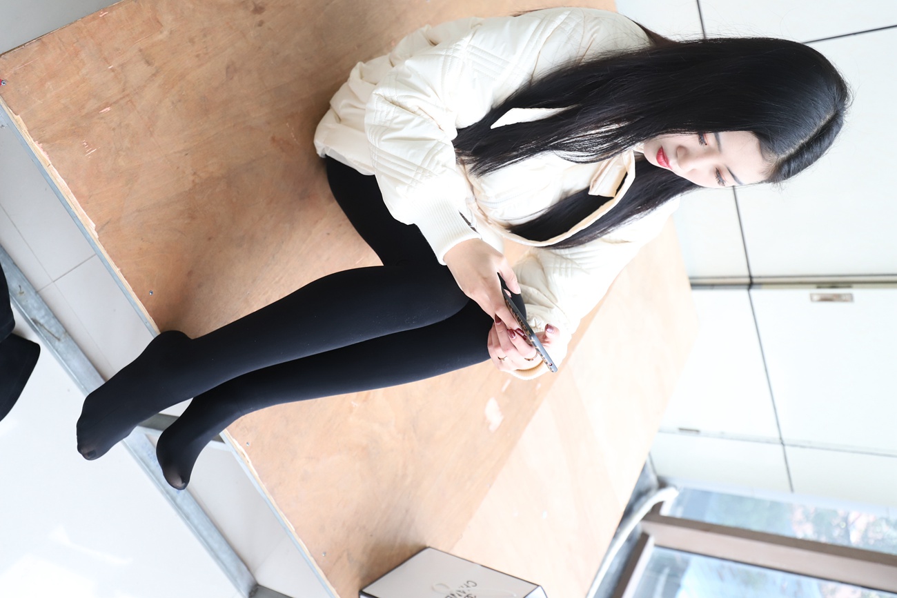 图片[78]-大西瓜爱牙膏-2019 7月活动 模特2（二） 黑丝长靴 [109P] – 速更版-美库