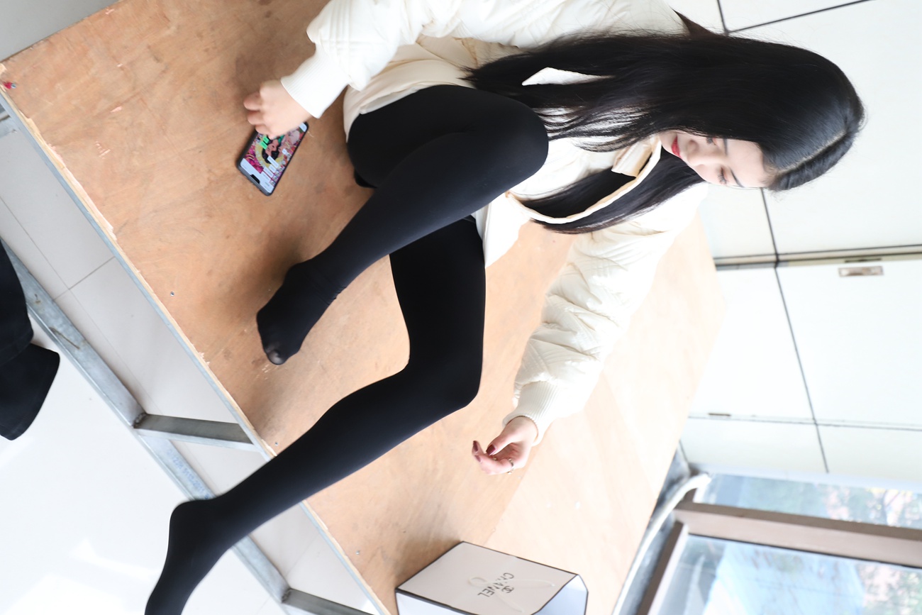 图片[79]-大西瓜爱牙膏-2019 7月活动 模特2（二） 黑丝长靴 [109P] – 速更版-美库