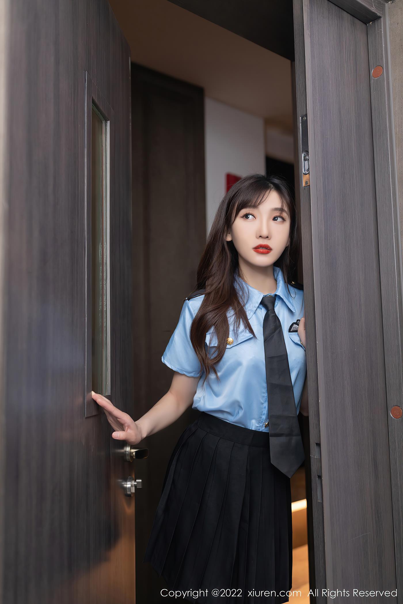 图片[17]-[XiuRen秀人网] 2022.08.18 No.5461 陆萱萱 制服美腿[50P] – 速更版-美库