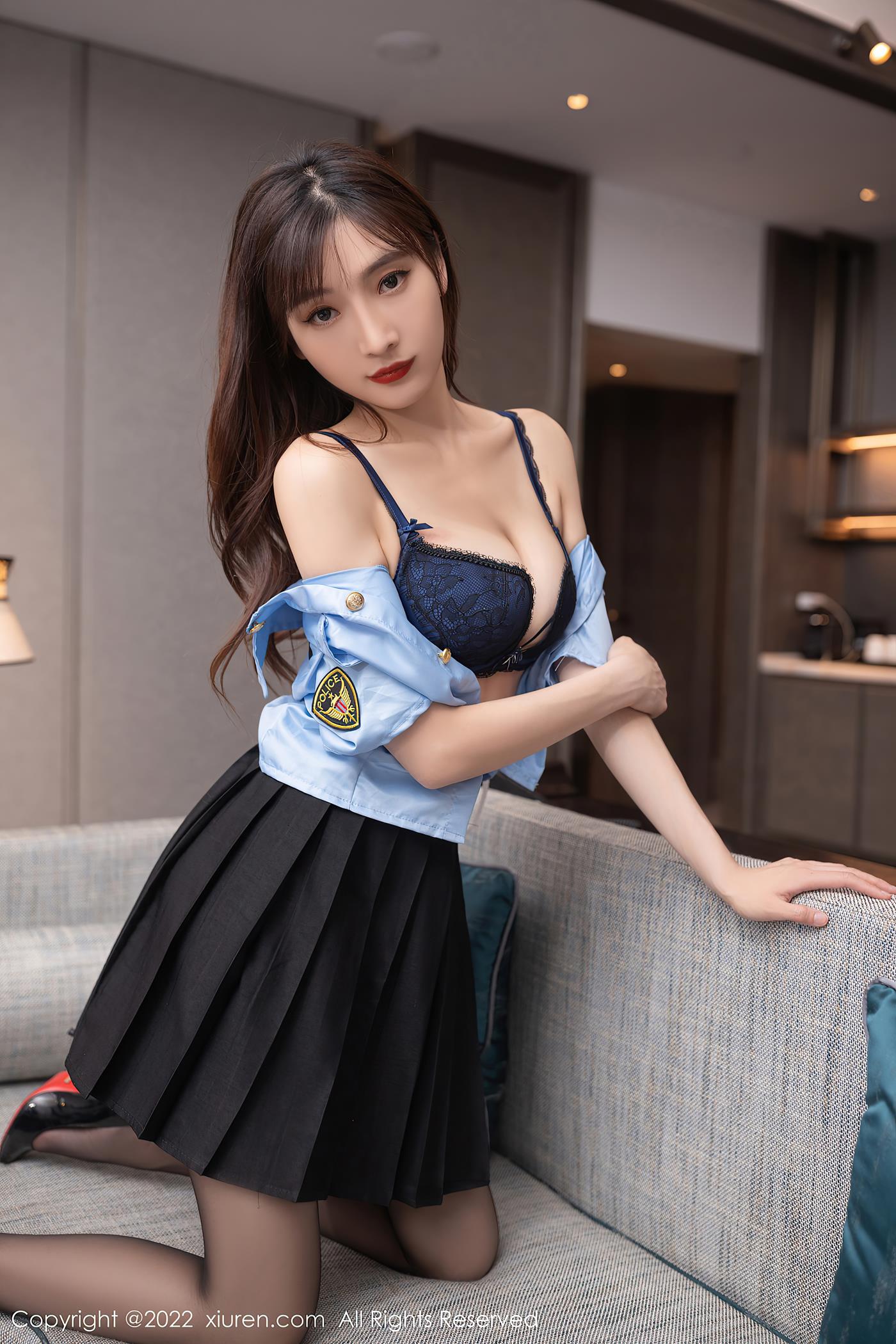 图片[38]-[XiuRen秀人网] 2022.08.18 No.5461 陆萱萱 制服美腿[50P] – 速更版-美库