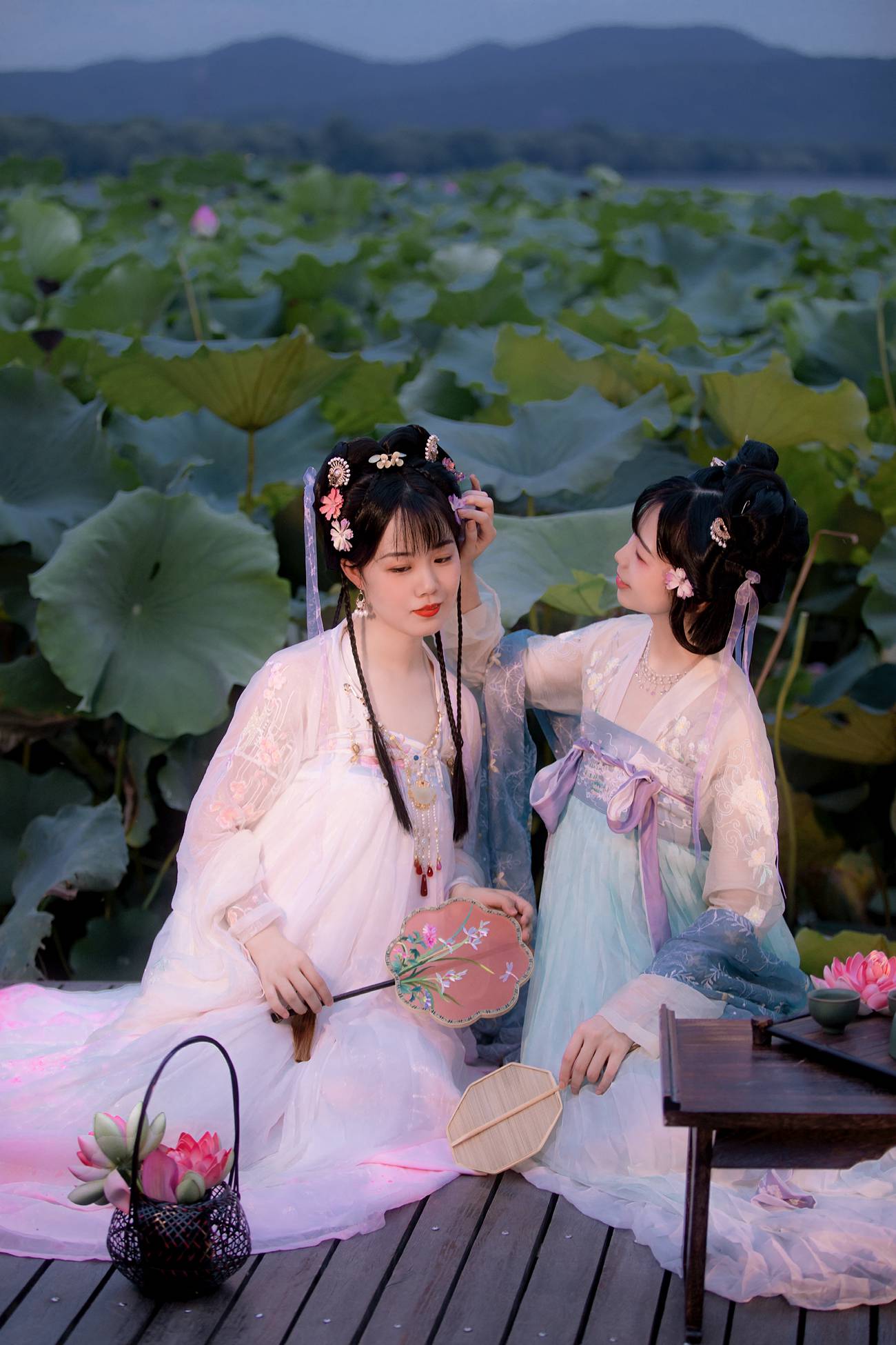 图片[22]-[YITUYU艺图语] 2021.12.24 赏荷 僵僵 [24P] – 速更版-美库