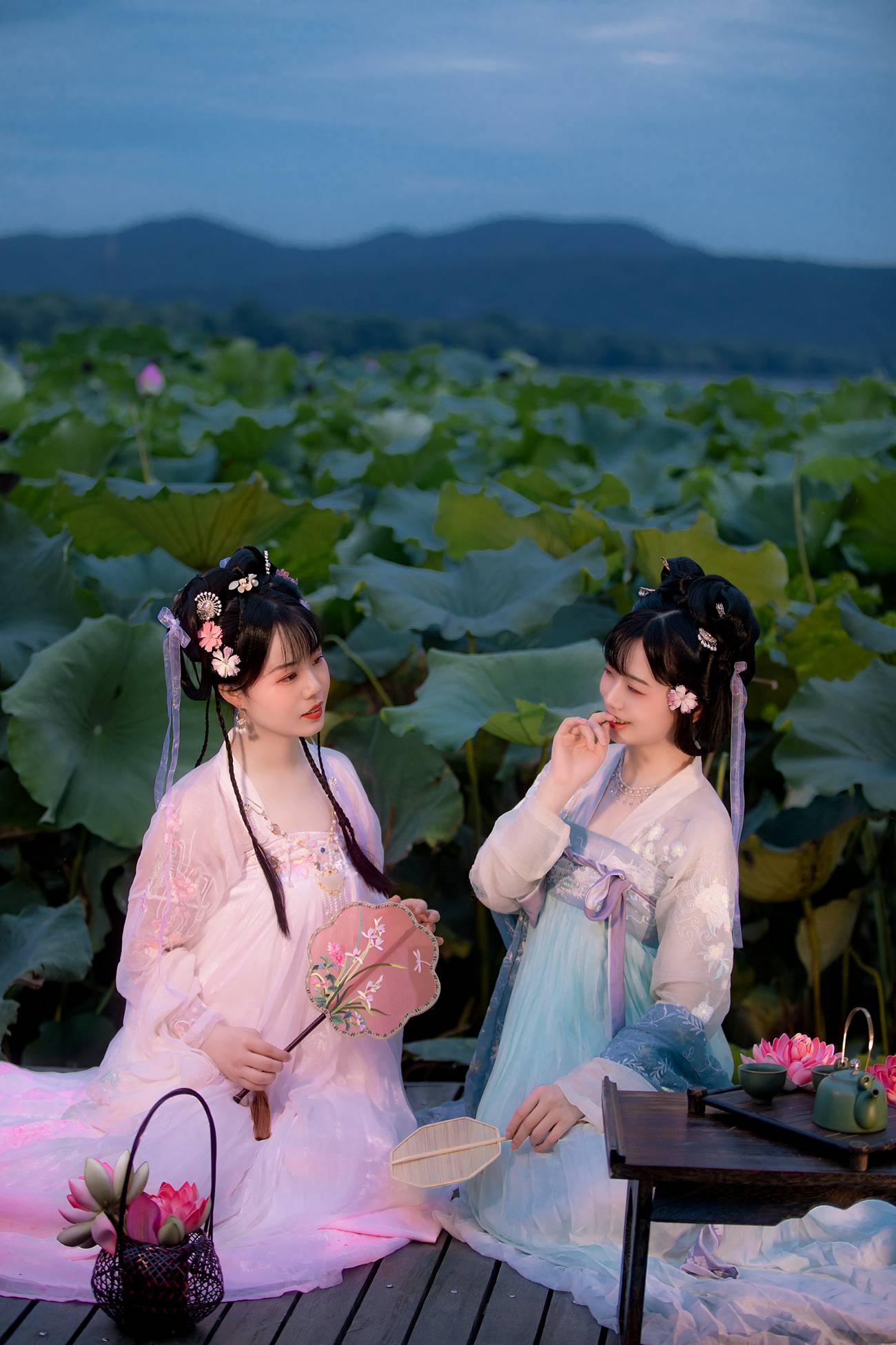 图片[23]-[YITUYU艺图语] 2021.12.24 赏荷 僵僵 [24P] – 速更版-美库