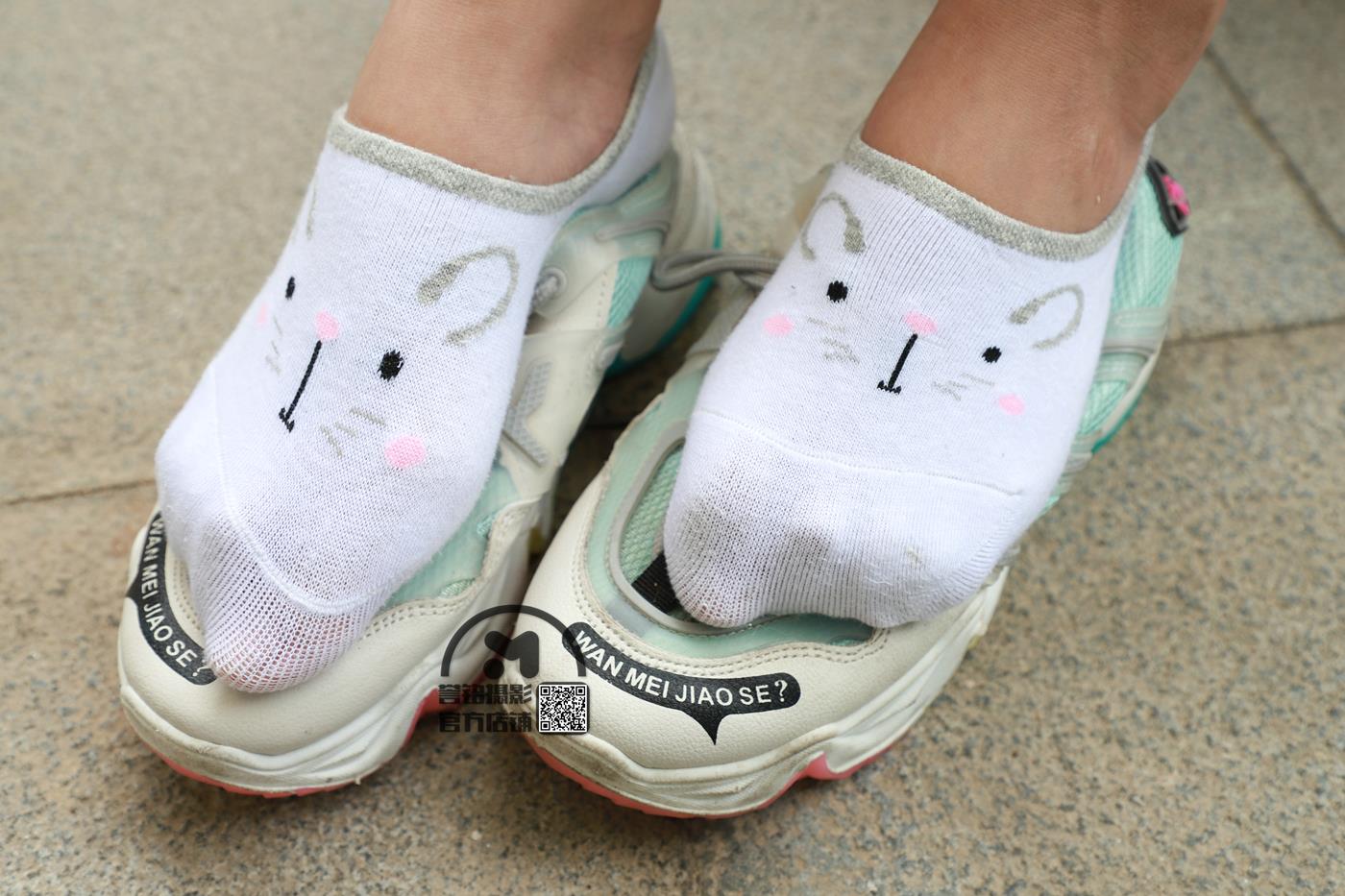 图片[33]-[誉铭传媒]袜足摄影 2020年 NO.032 可爱猫咪[85P] – 速更版-美库