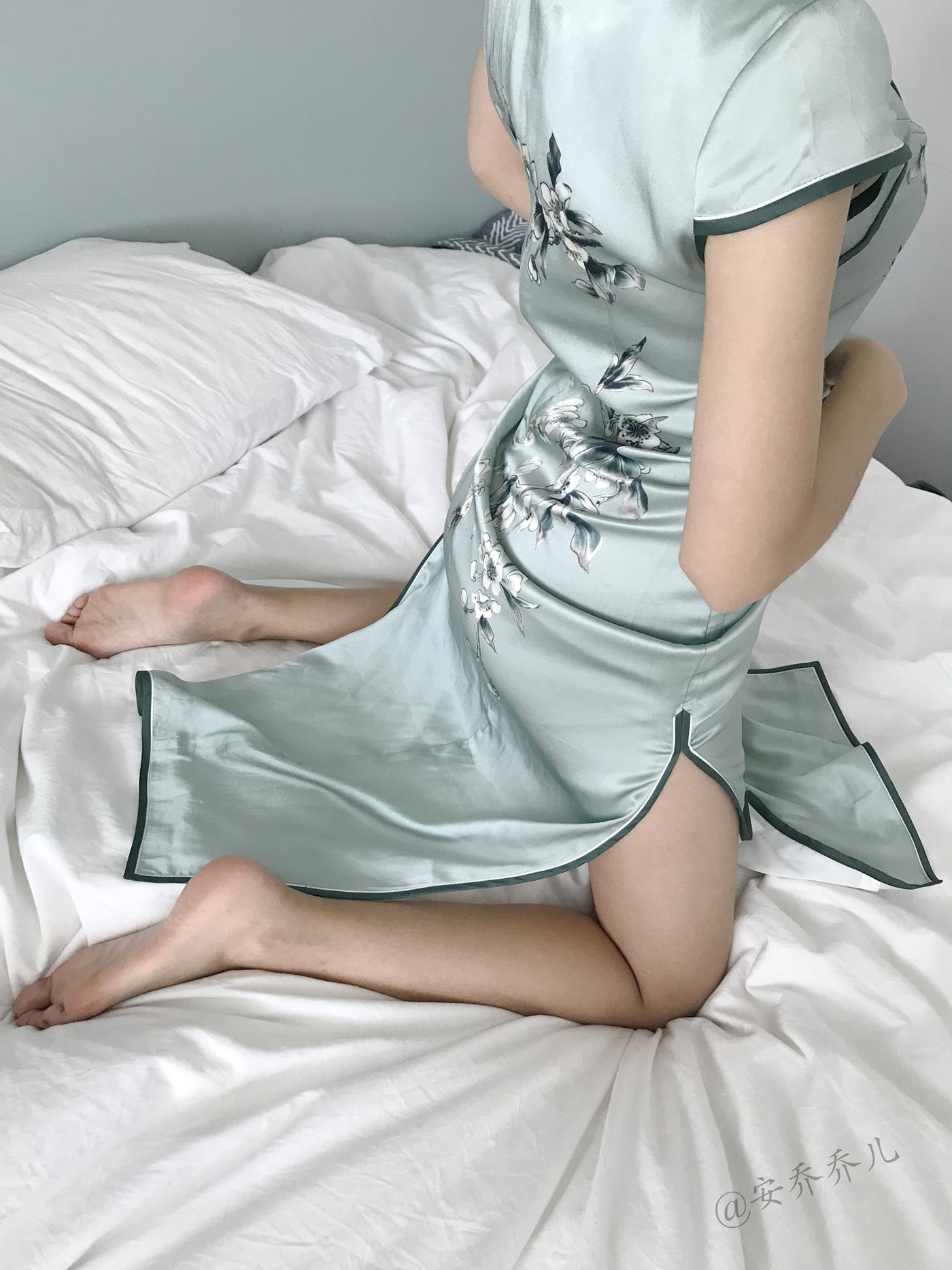 图片[60]-安乔乔儿(Nia乔乔) 安乔乔儿 黑丝旗袍[110P] – 速更版-美库